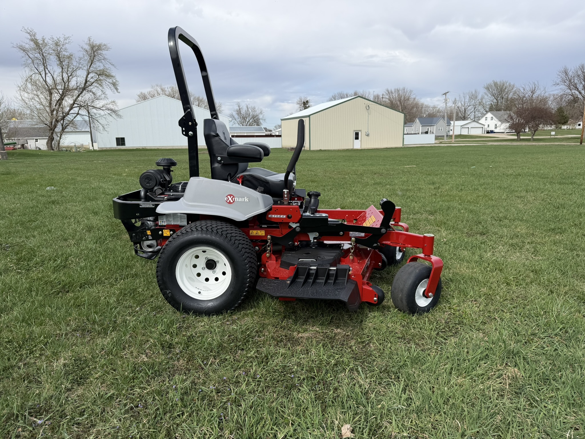2026 Exmark LRE730GKA604A3 Lawn Mower