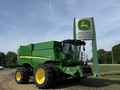 2023 John Deere S790 Combine