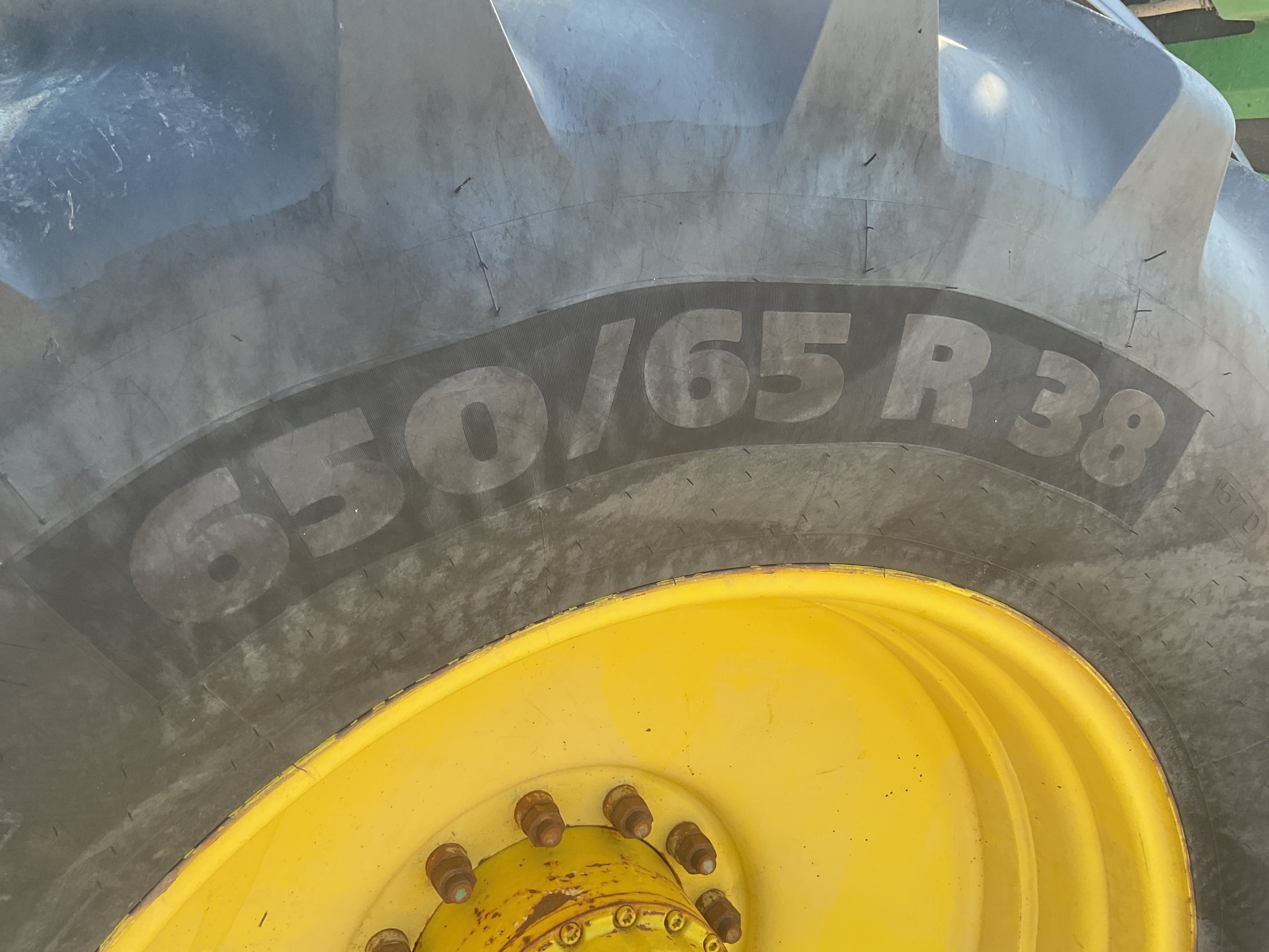 2019 John Deere R4038 Self-Propelled Sprayer