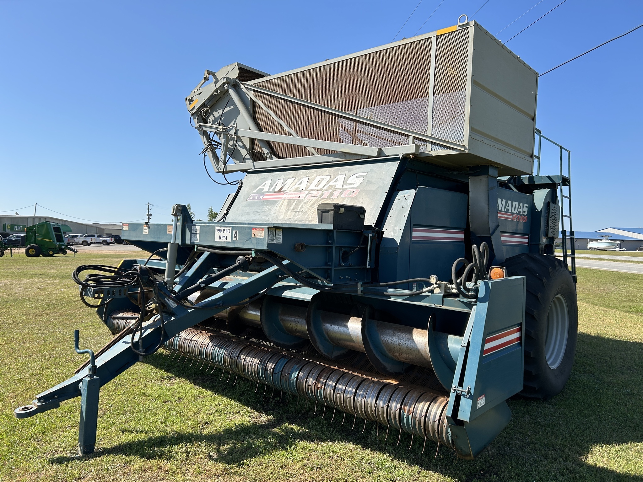 2018 Amadas 2110 Peanut Equipment