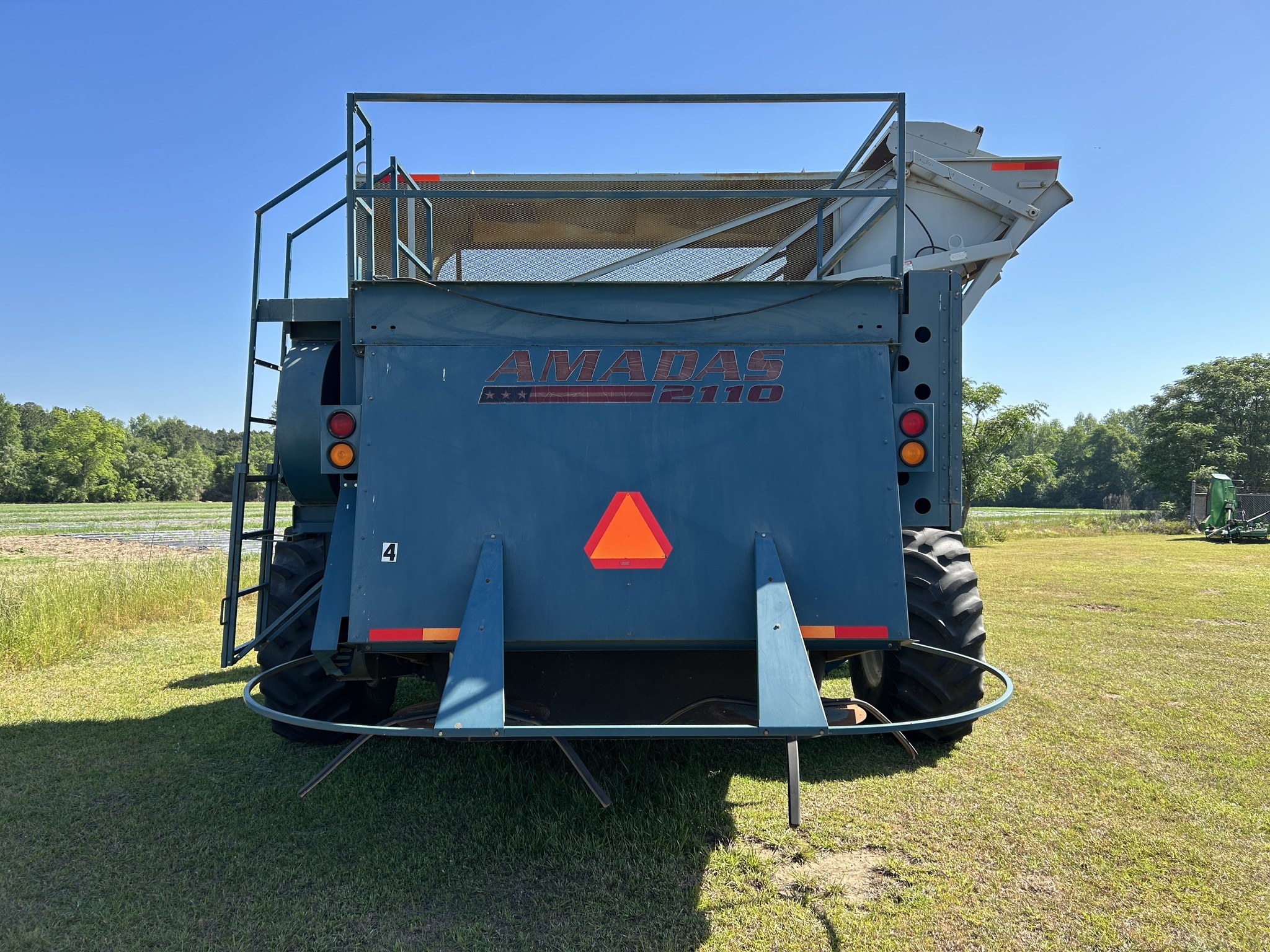 2018 Amadas 2110 Peanut Equipment