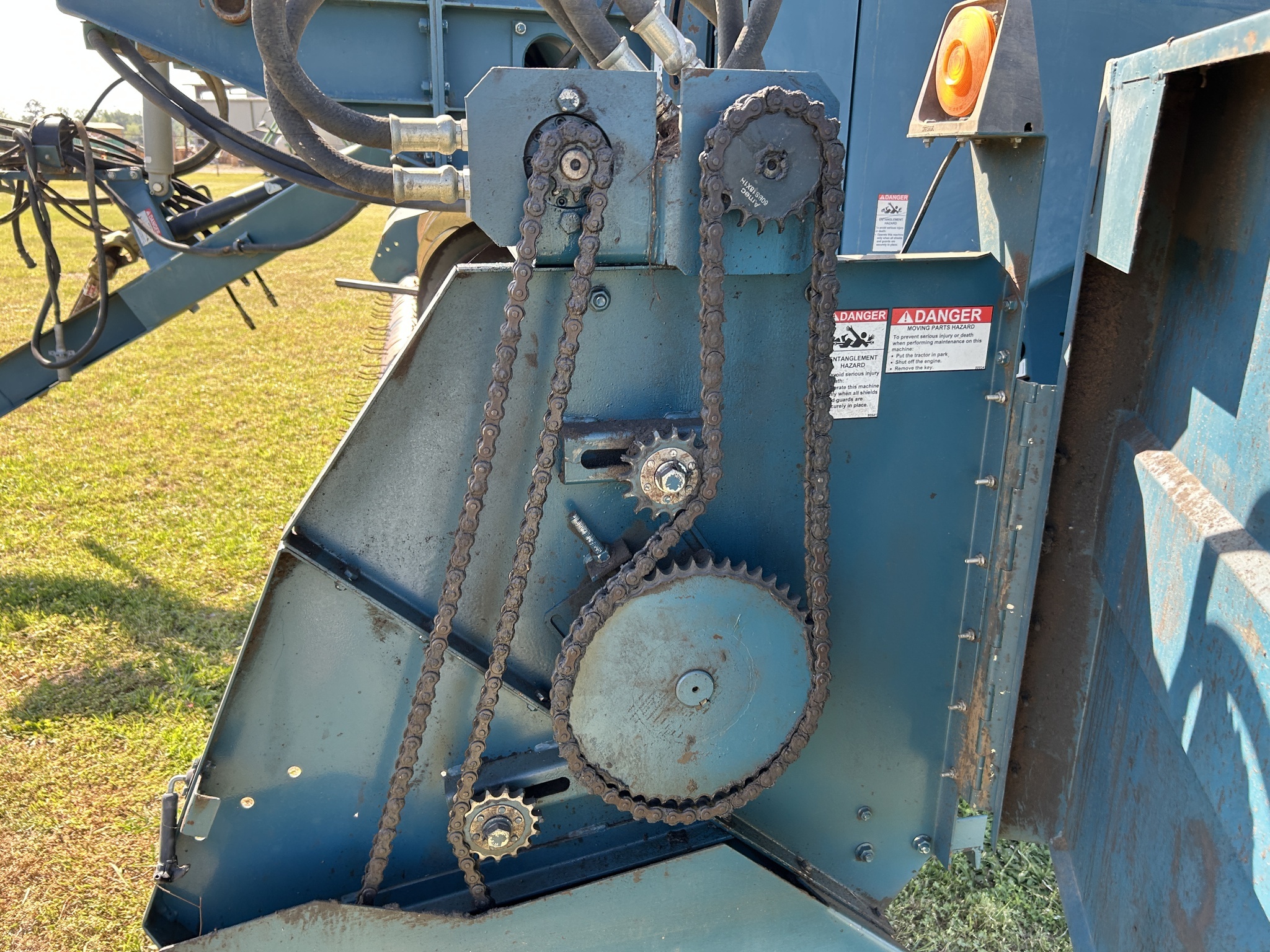 2018 Amadas 2110 Peanut Equipment