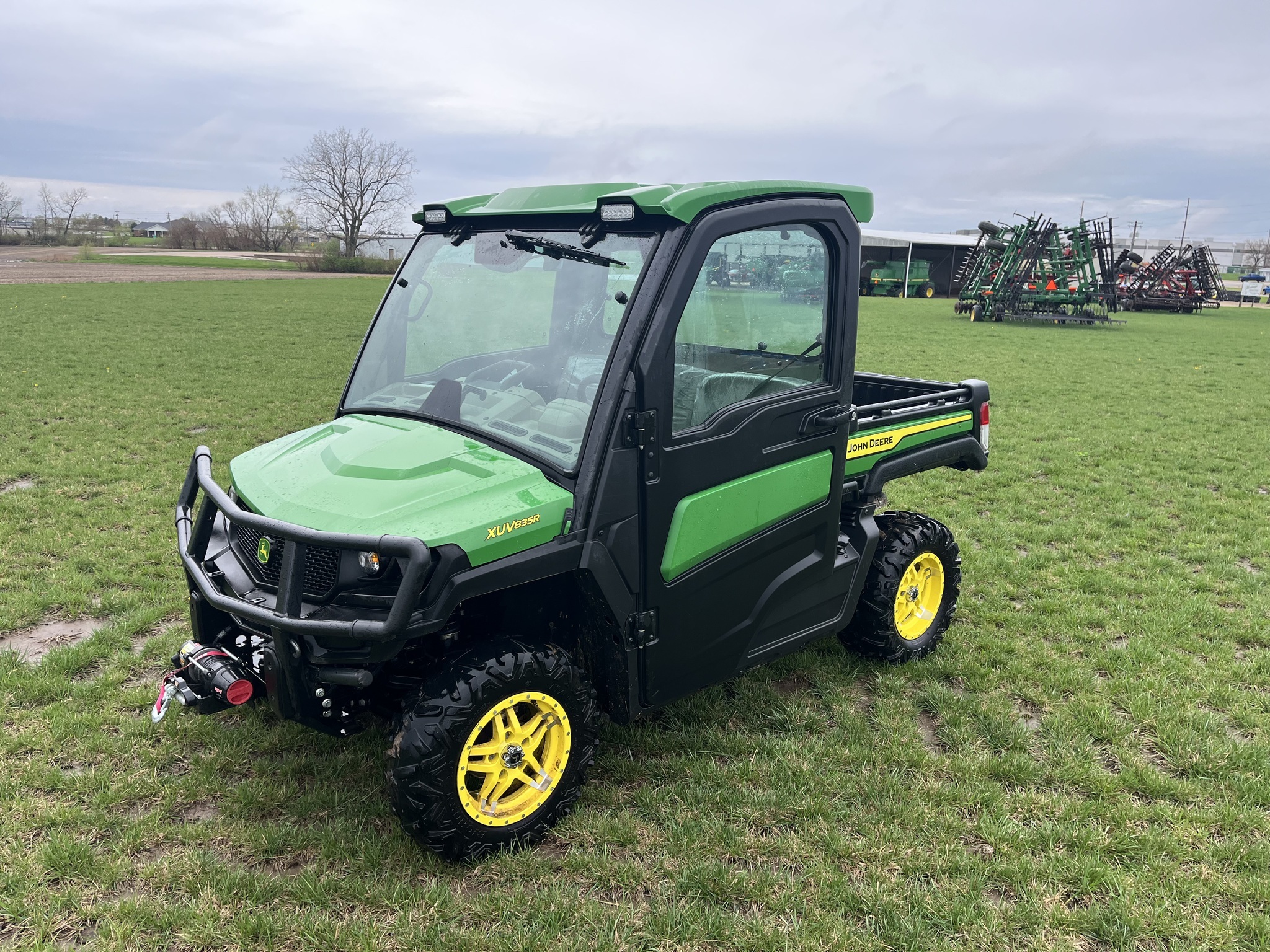 2022 John Deere XUV835R ATVs and Utility Vehicle
