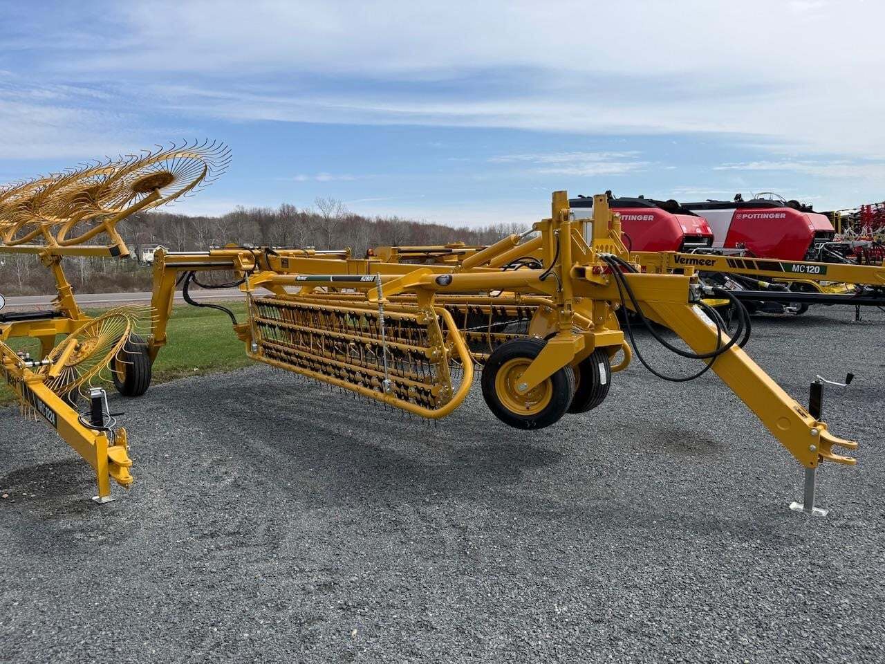 2026 Vermeer R2800 Rake - $Call | Machinery Pete