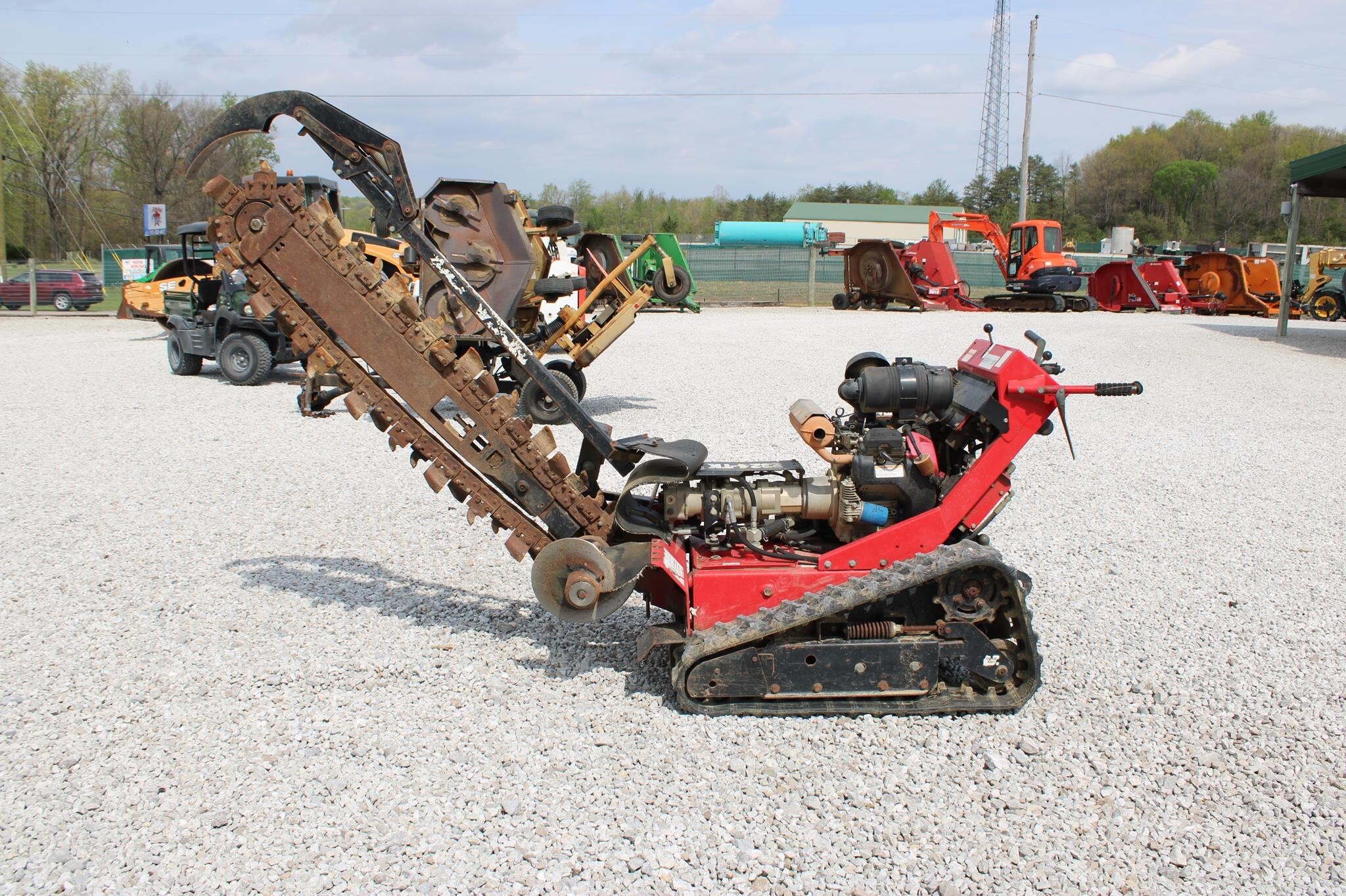 2014 Barreto 2324TKH Trencher