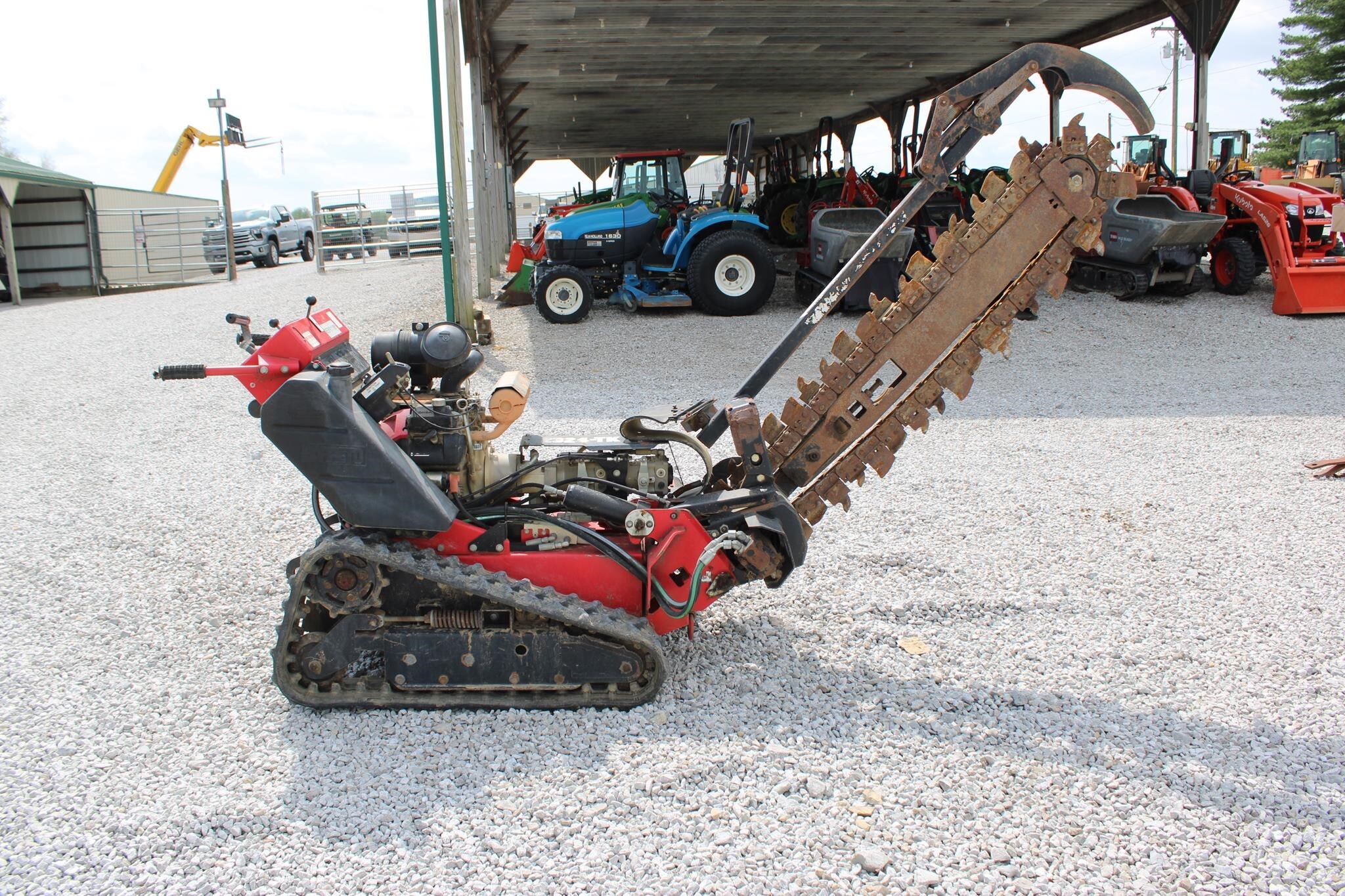 2014 Barreto 2324TKH Trencher
