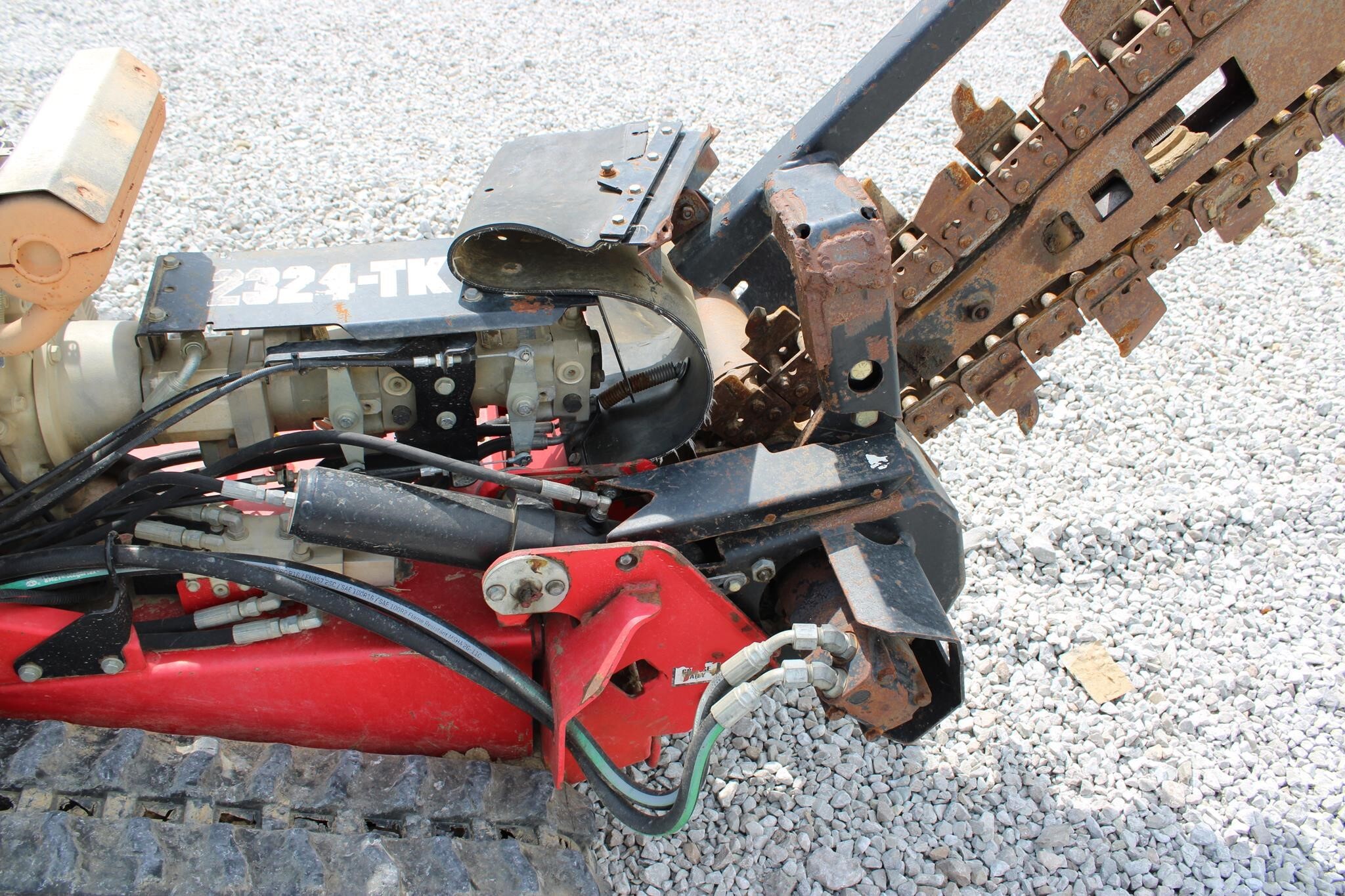 2014 Barreto 2324TKH Trencher