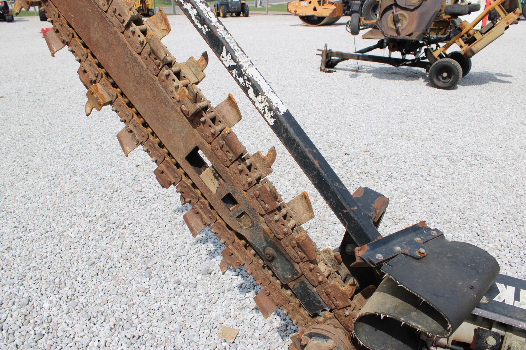 2014 Barreto 2324TKH Trencher