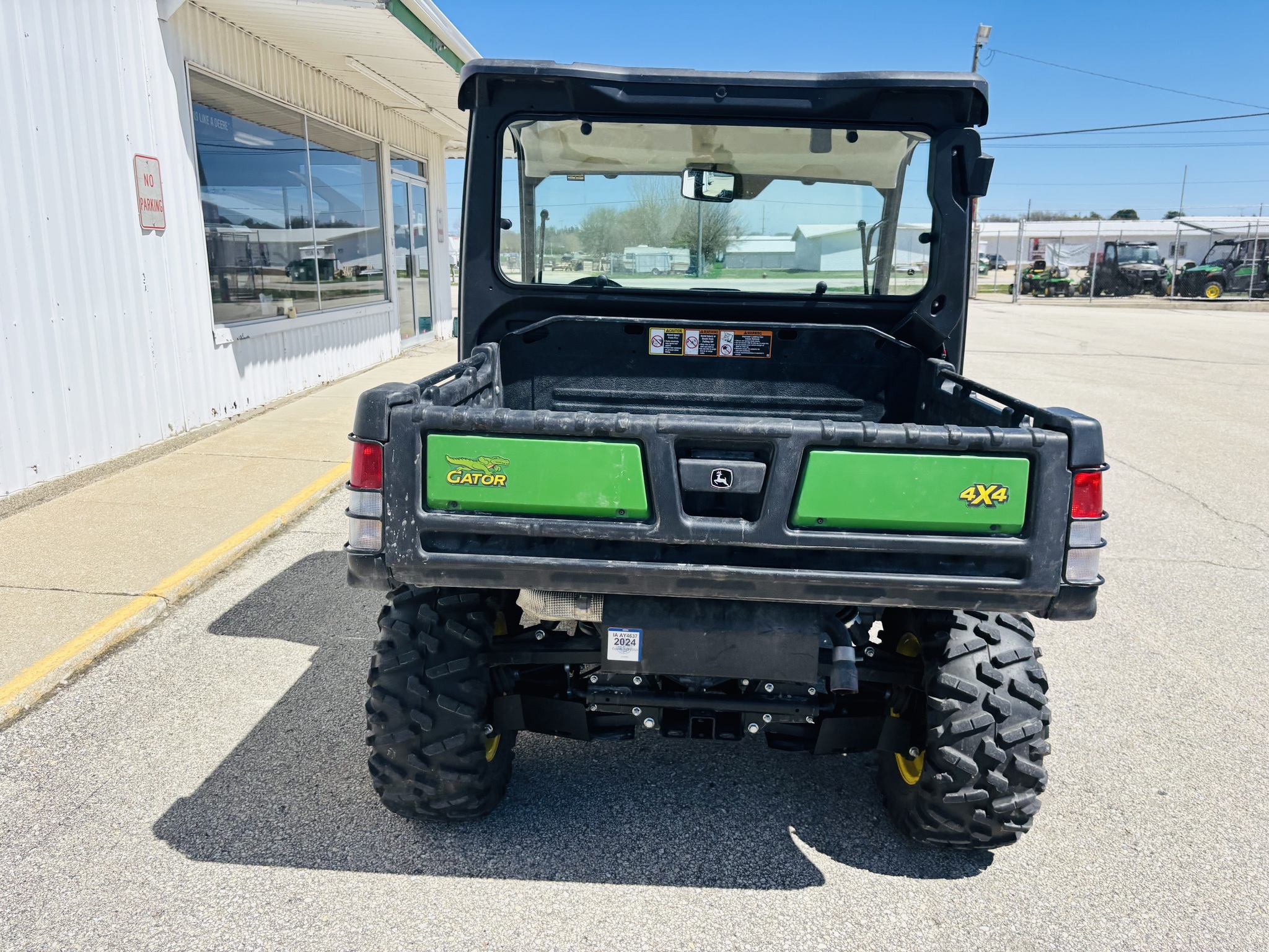 2018 John Deere XUV 835M ATVs and Utility Vehicle