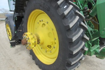 2022 John Deere 8R 340 Tractor