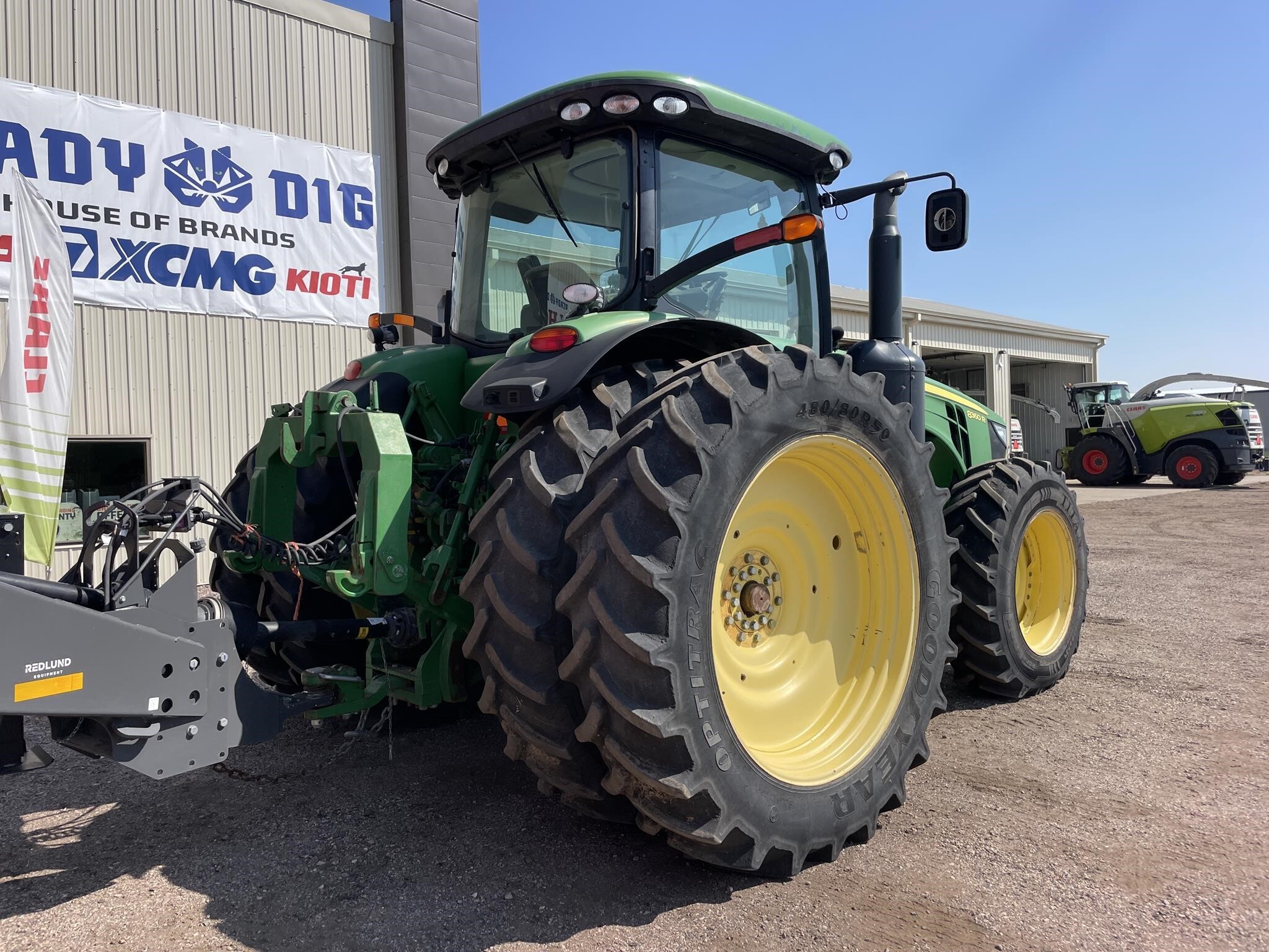 2011 John Deere 8360R Tractor