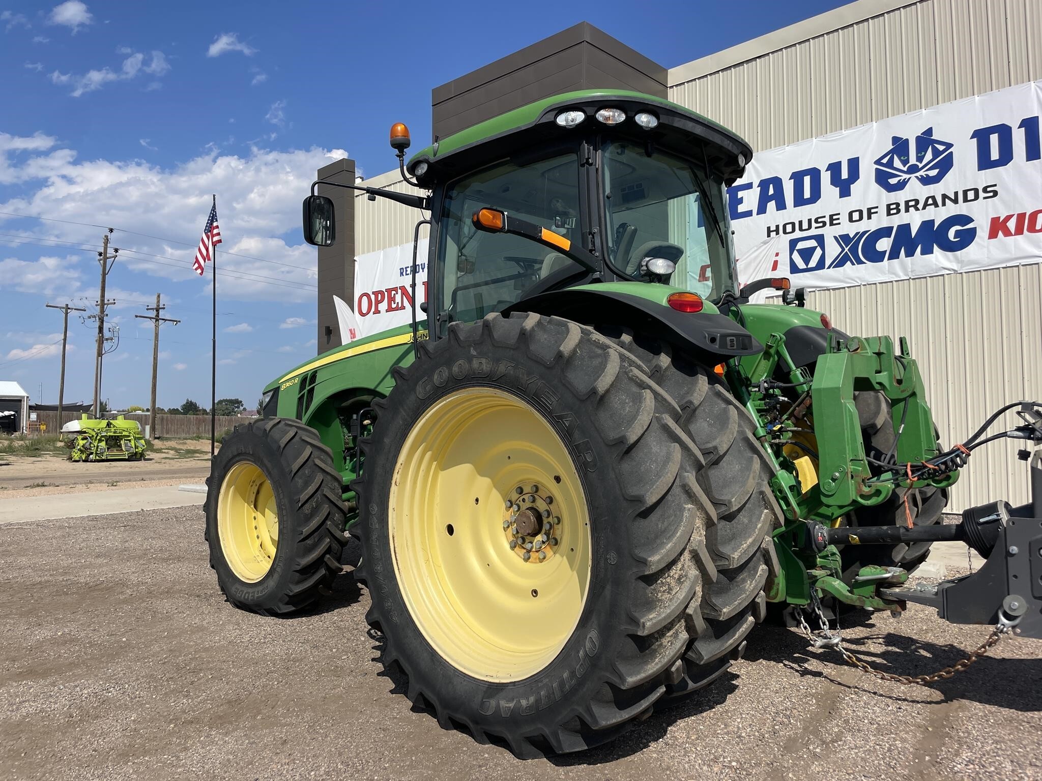 2011 John Deere 8360R Tractor