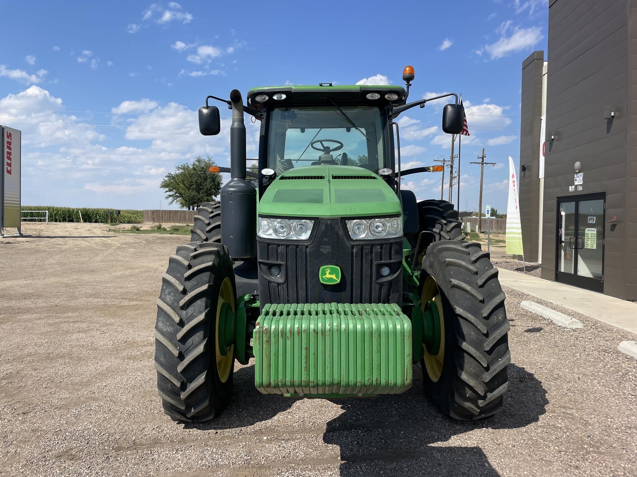 2011 John Deere 8360R Tractor