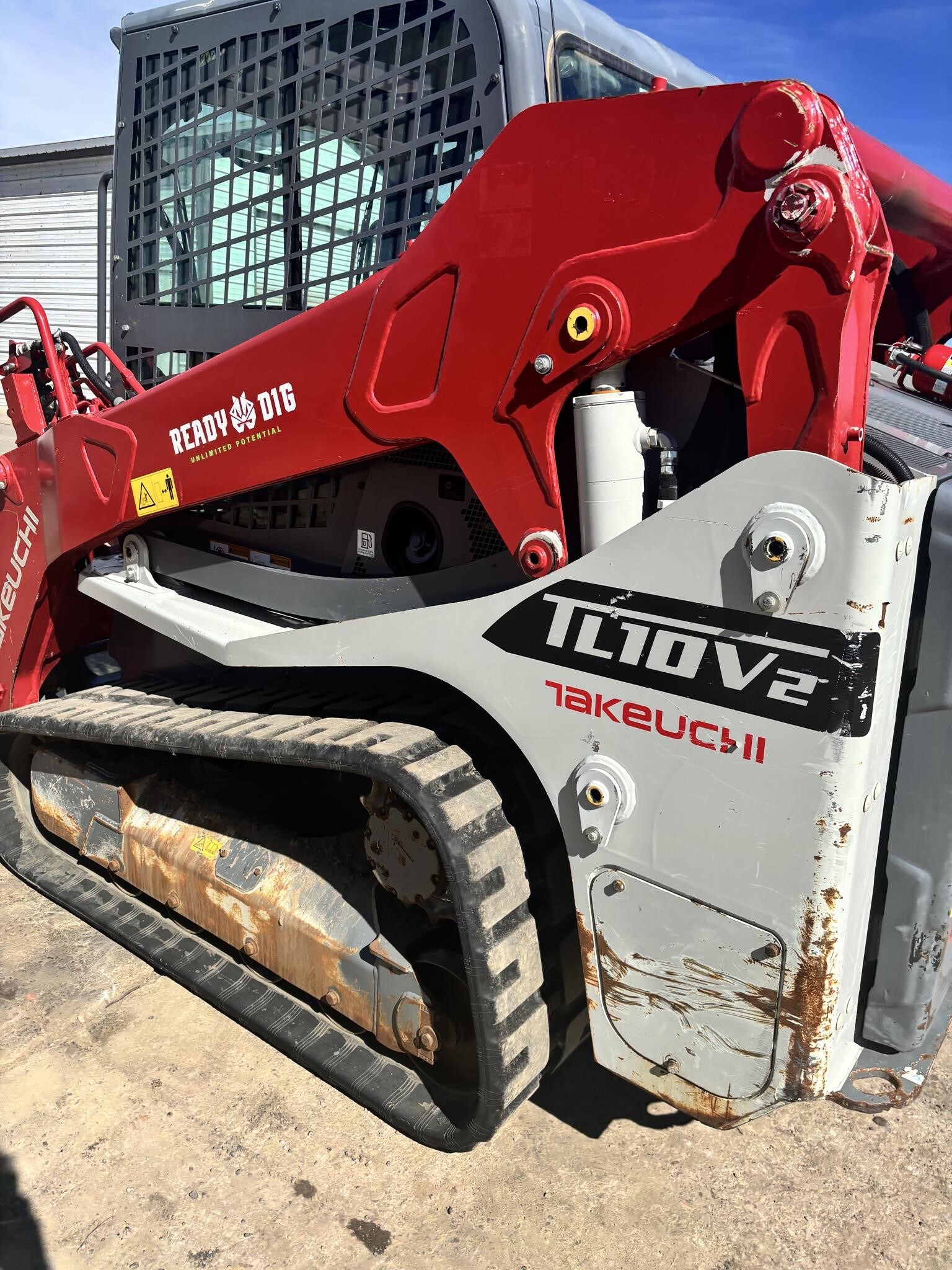 2023 Takeuchi TL10V2 Skid Steer