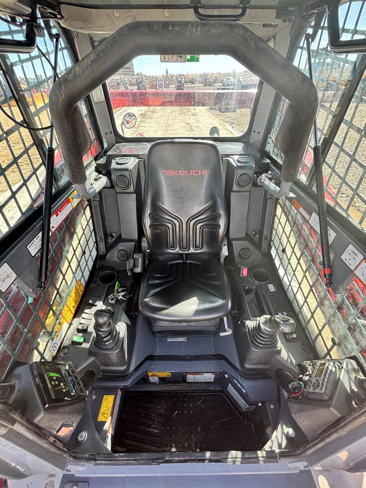2023 Takeuchi TL10V2 Skid Steer