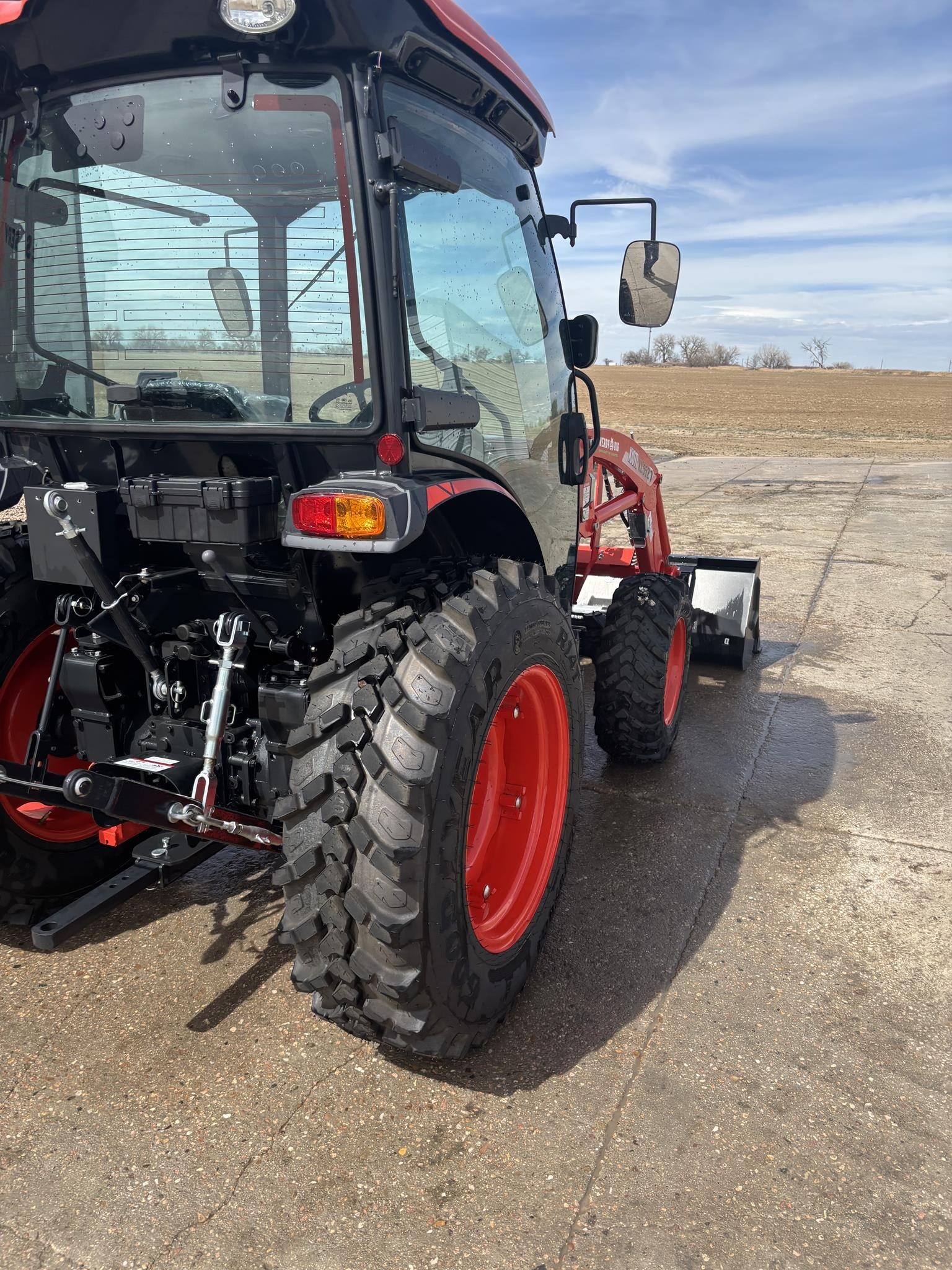 2026 Kioti DK4220SEH CAB Tractor