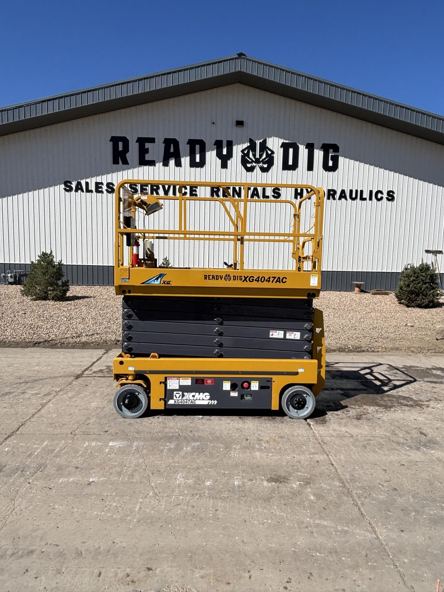 2023 XCMG XG4047AC Scissor/Boom Lift