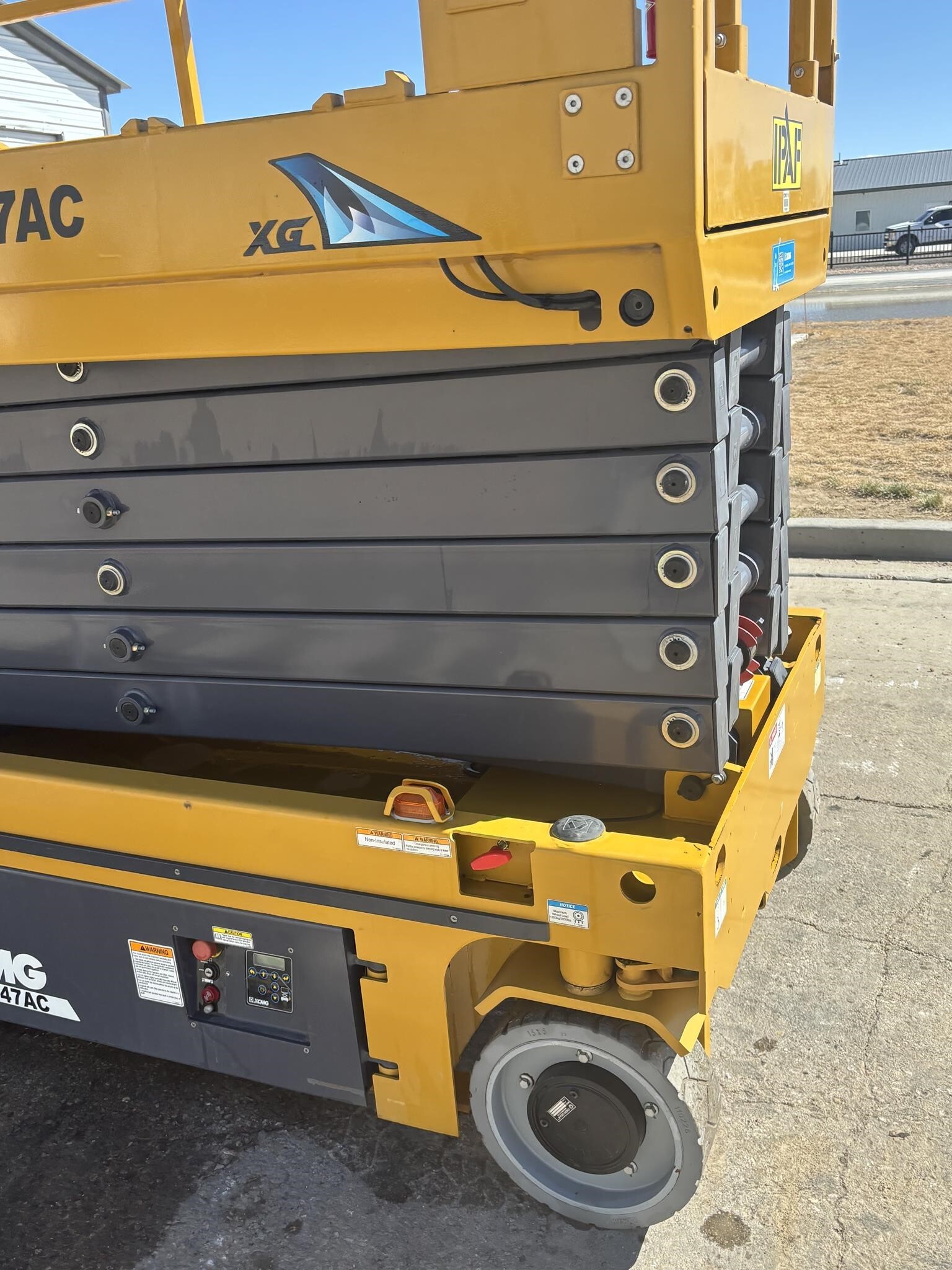 2023 XCMG XG4047AC Scissor/Boom Lift