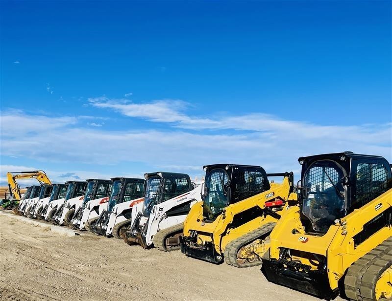 2022 Takeuchi TL12R2 Skid Steer