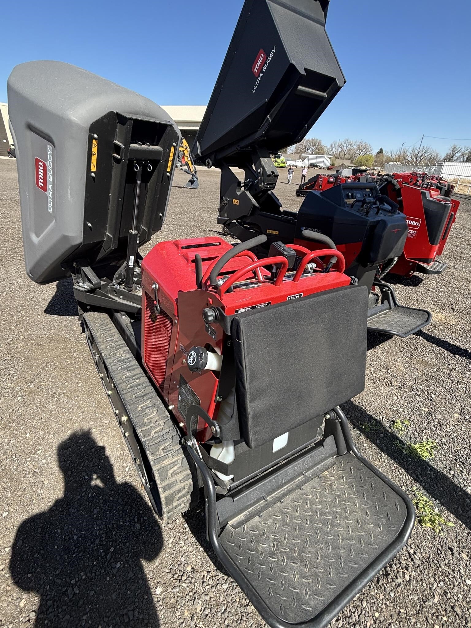 2025 Toro ULTRA BUGGY 2500-TS Compacting and Paving