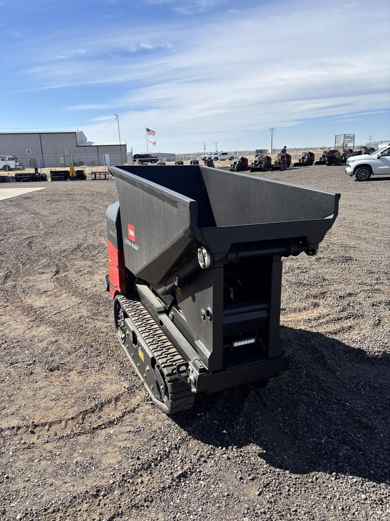 2024 Toro ULTRA BUGGY E2500-THL Compacting and Paving
