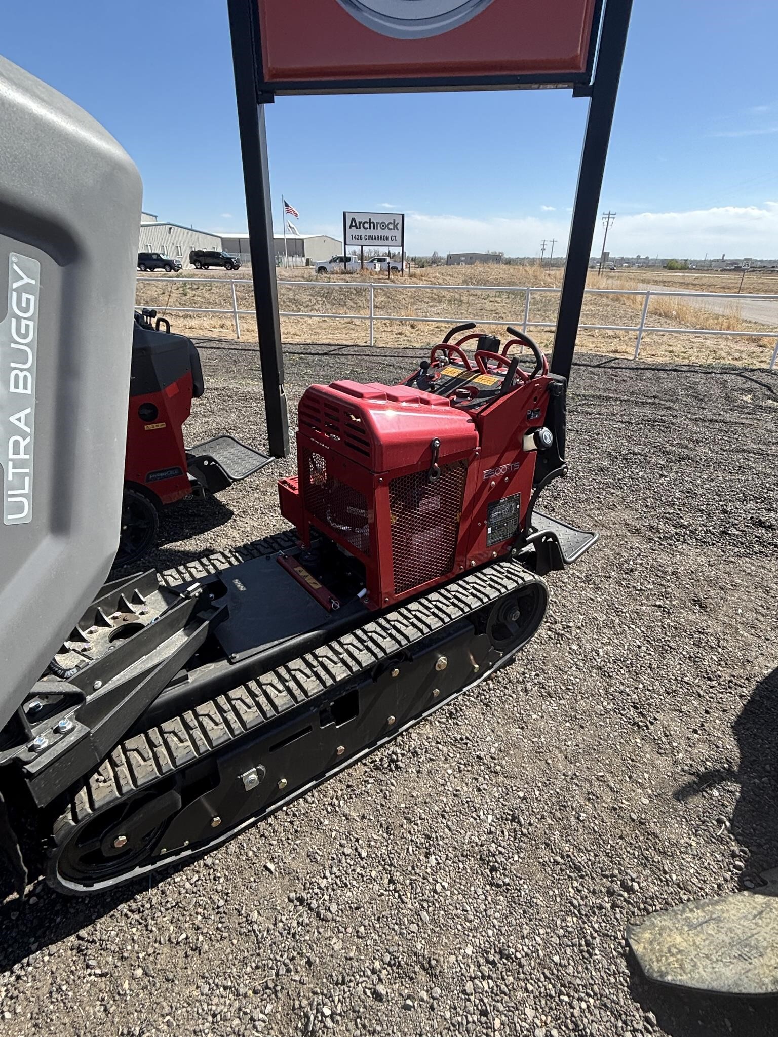 2025 Toro ULTRA BUGGY 2500-TS Compacting and Paving