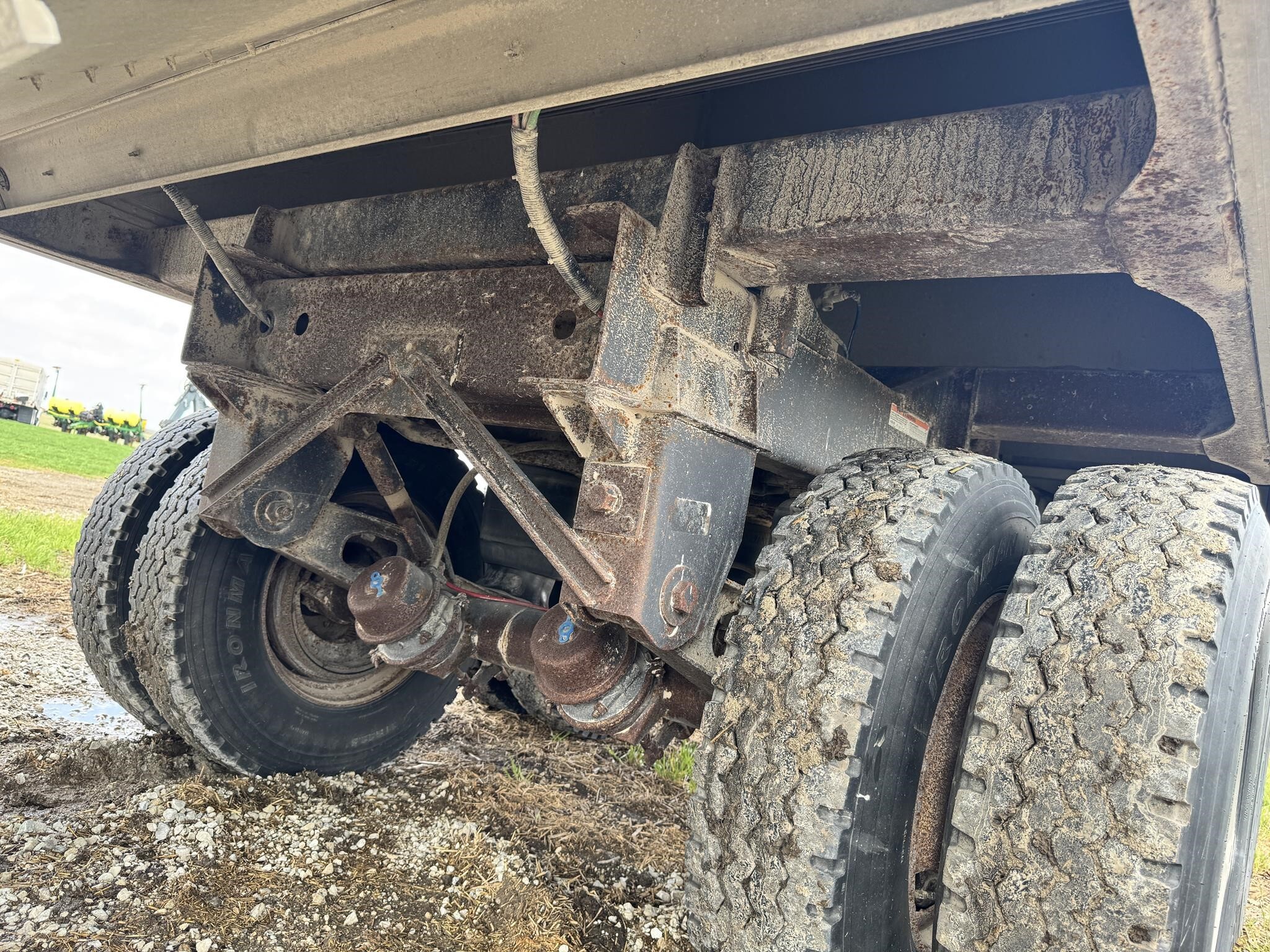 2014 Wilson DWH-550 Grain Trailer