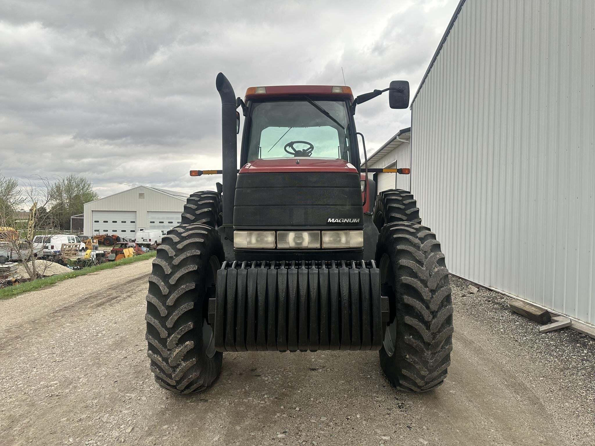 1999 Case IH MX240 Tractor