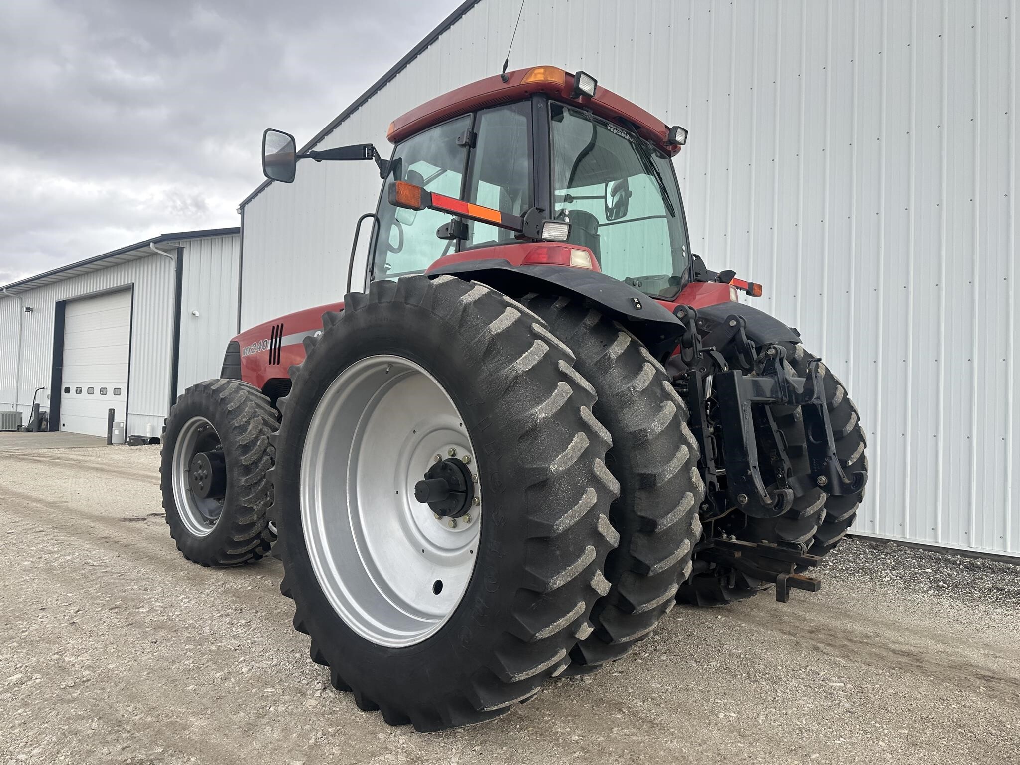 1999 Case IH MX240 Tractor