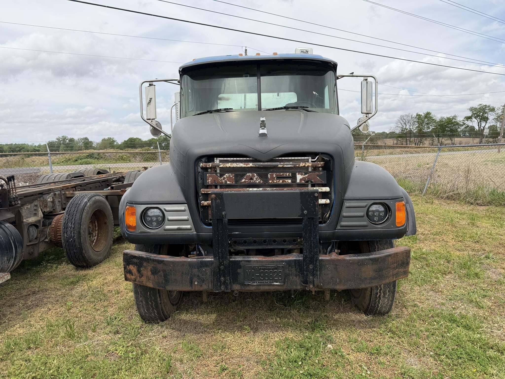 2006 Mack Granite CV713 Dump Trucks/Trailer