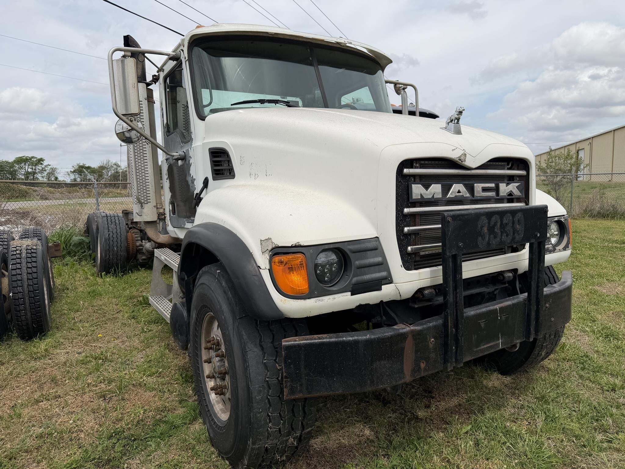 2005 Mack Granite CV713 Dump Trucks/Trailer