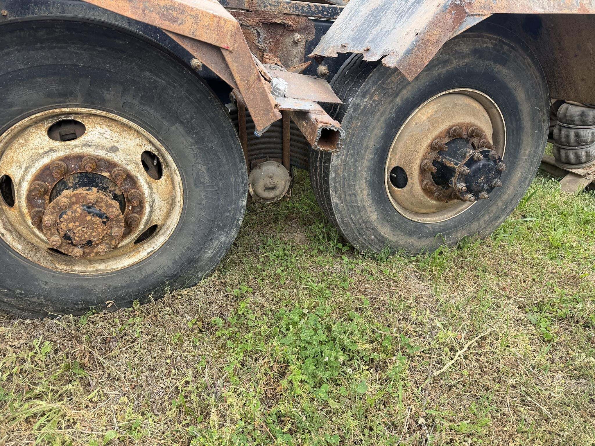 2006 Mack Granite CV713 Dump Trucks/Trailer