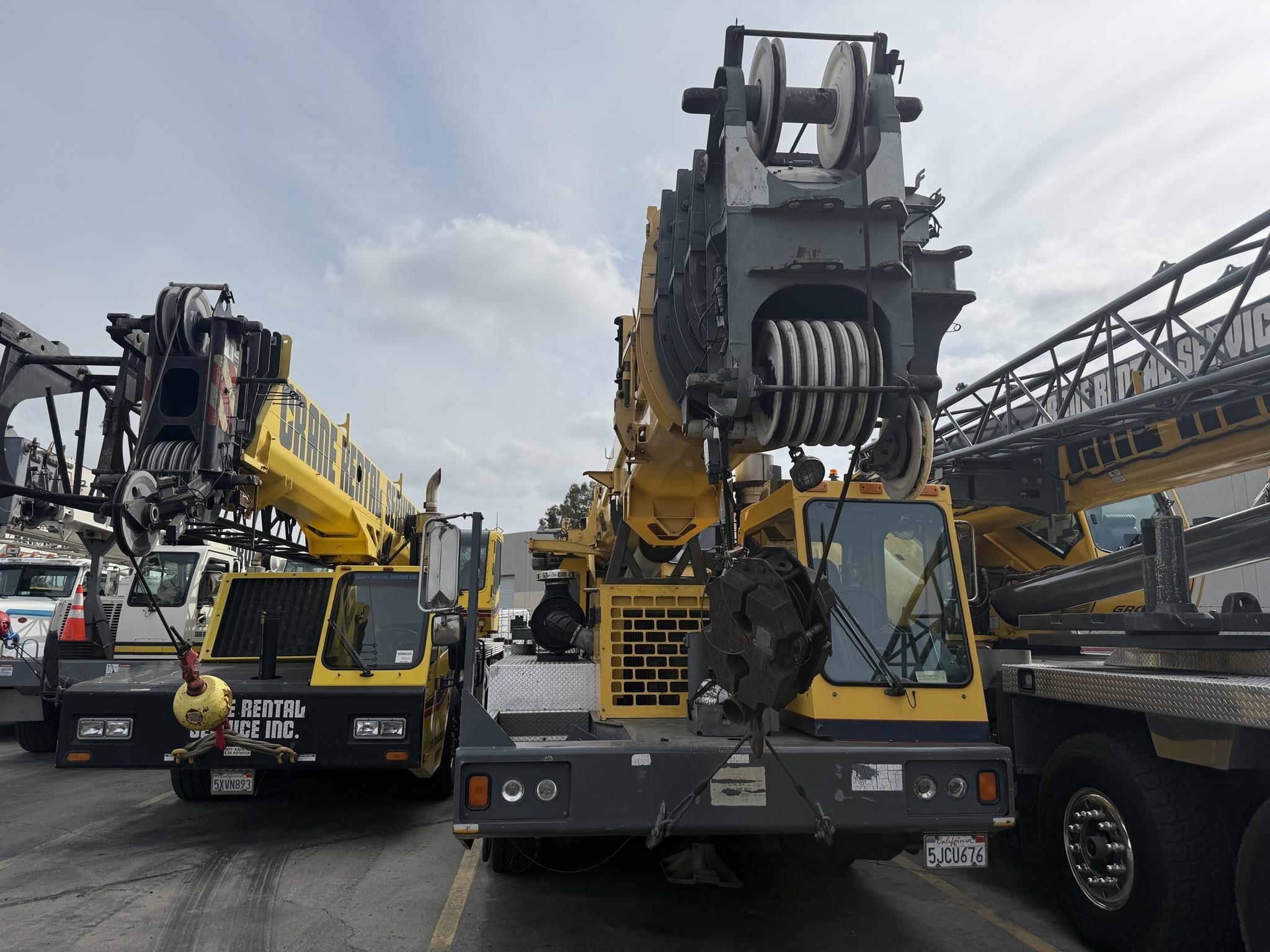 2004 Grove TMS900E Crane