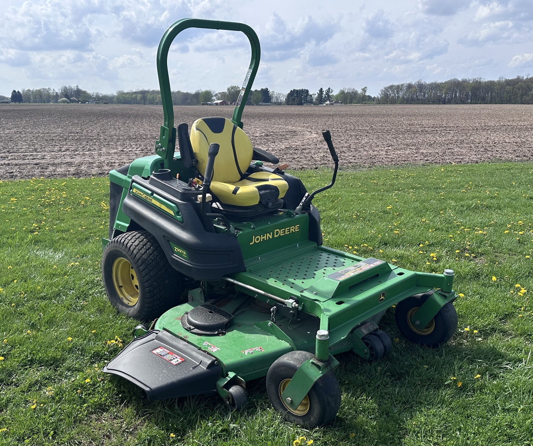2018 John Deere Z997R Lawn Mower