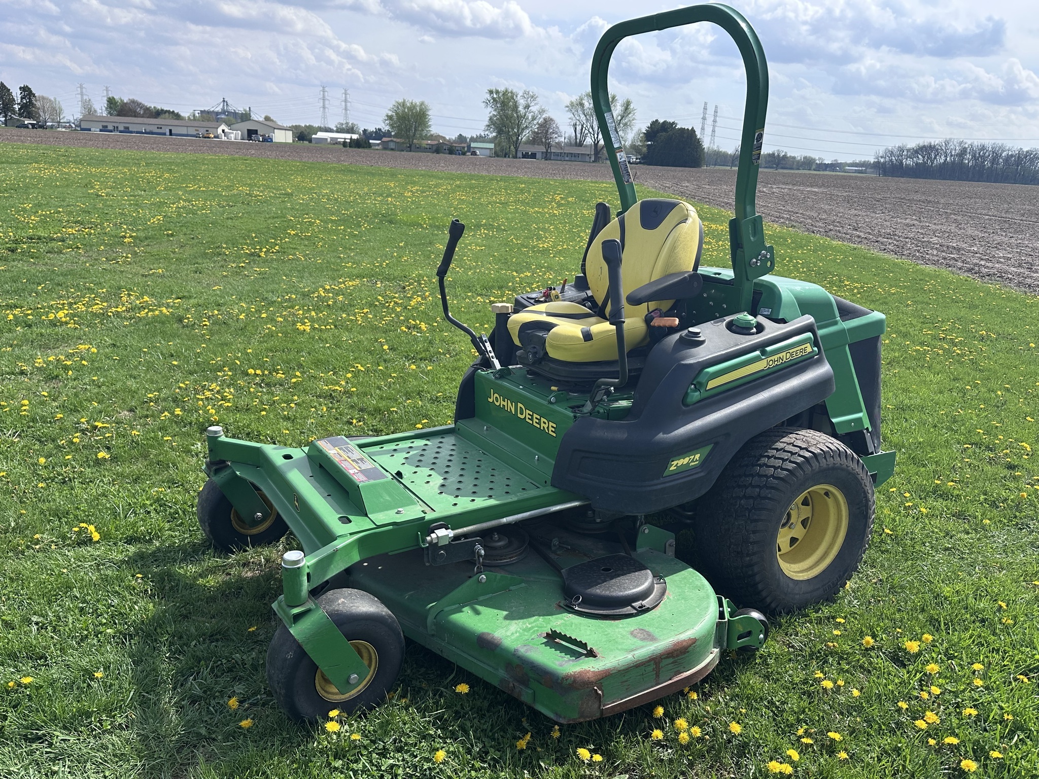 2018 John Deere Z997R Lawn Mower