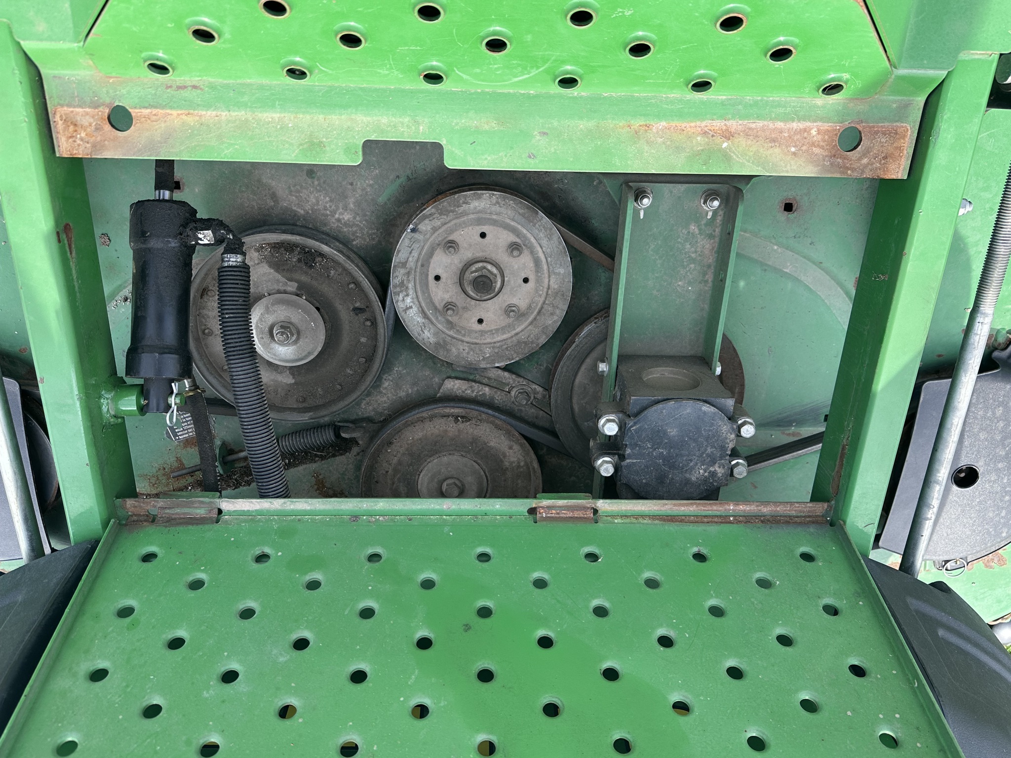 2018 John Deere Z997R Lawn Mower