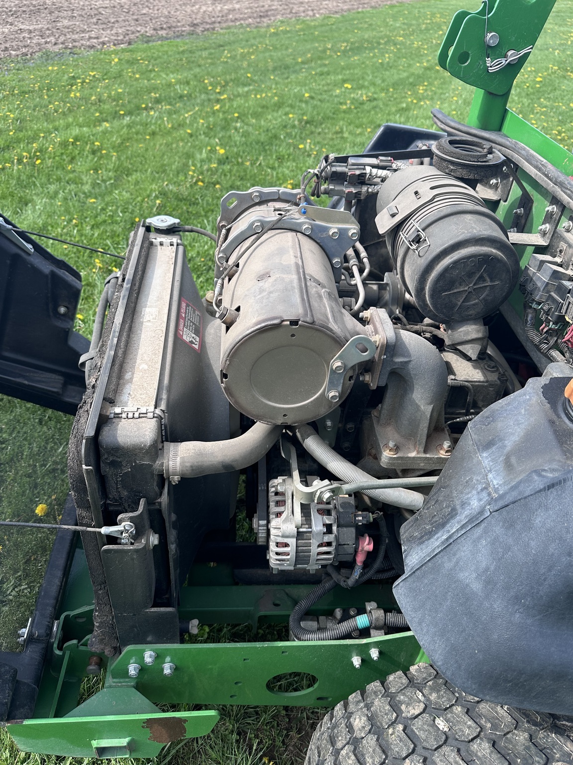 2018 John Deere Z997R Lawn Mower