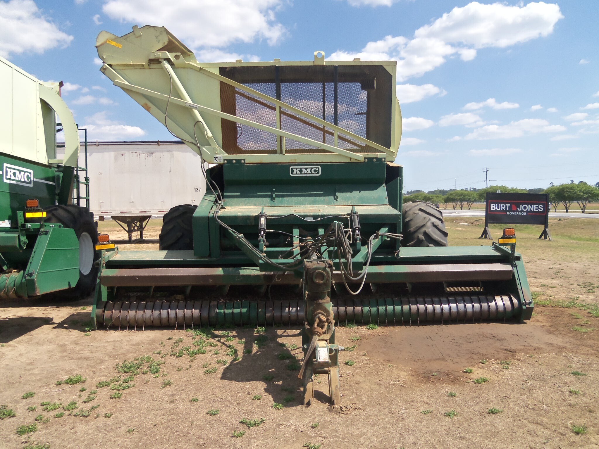 2017 Kelley Manufacturing 3386 Peanut Equipment