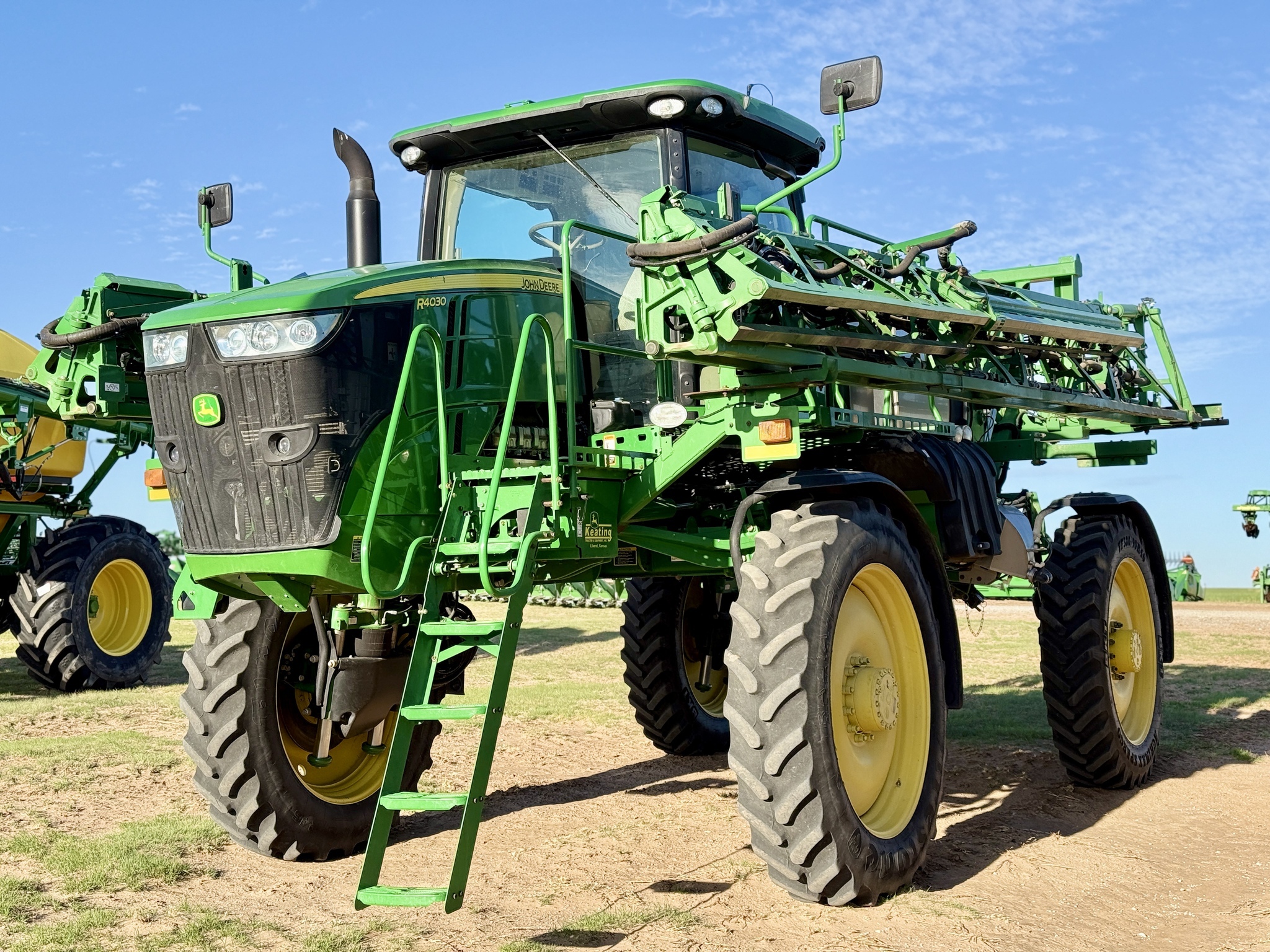 2014 John Deere R4030 Self-Propelled Sprayer