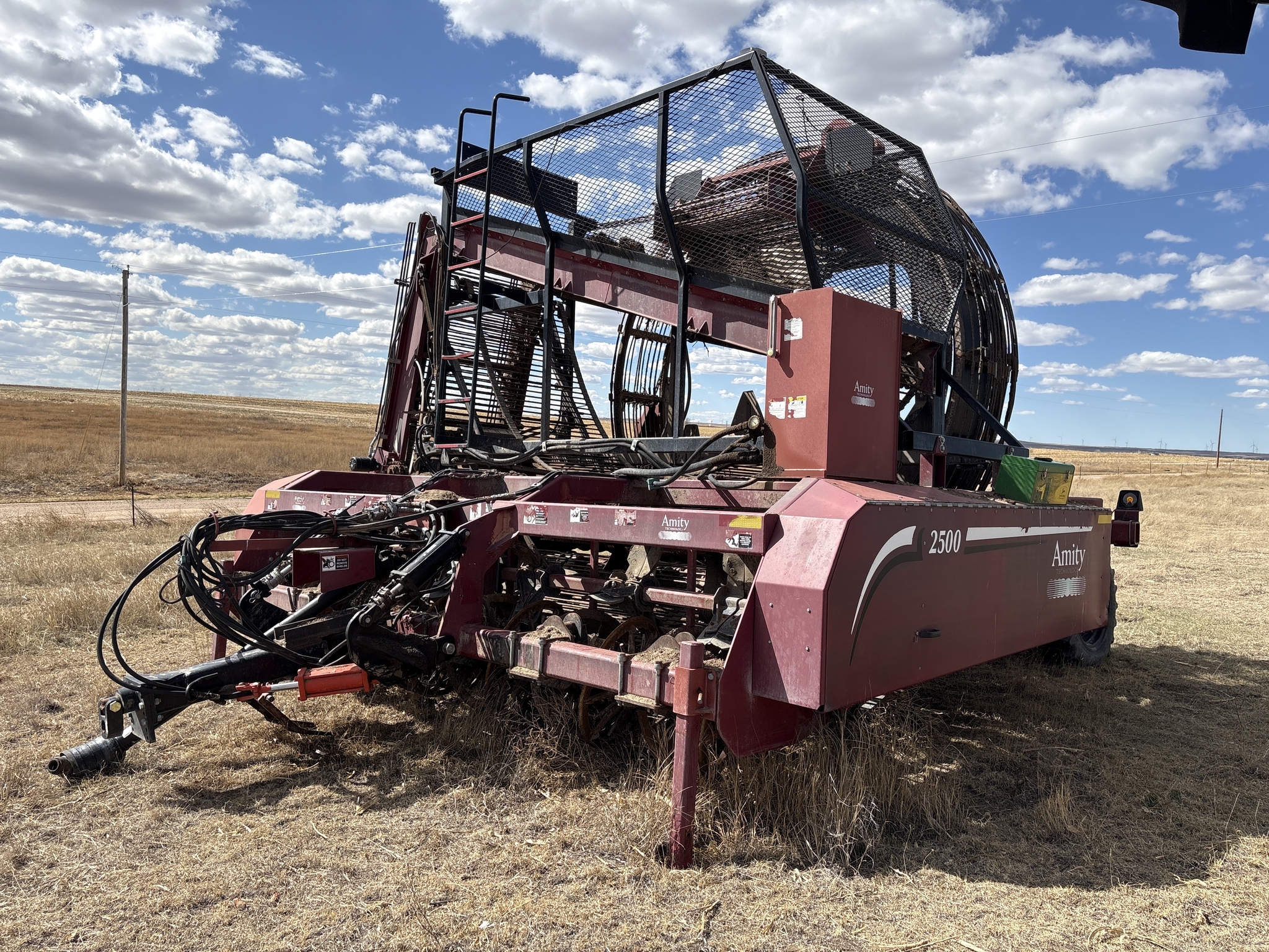 2010 Amity 2500 Beet Equipment