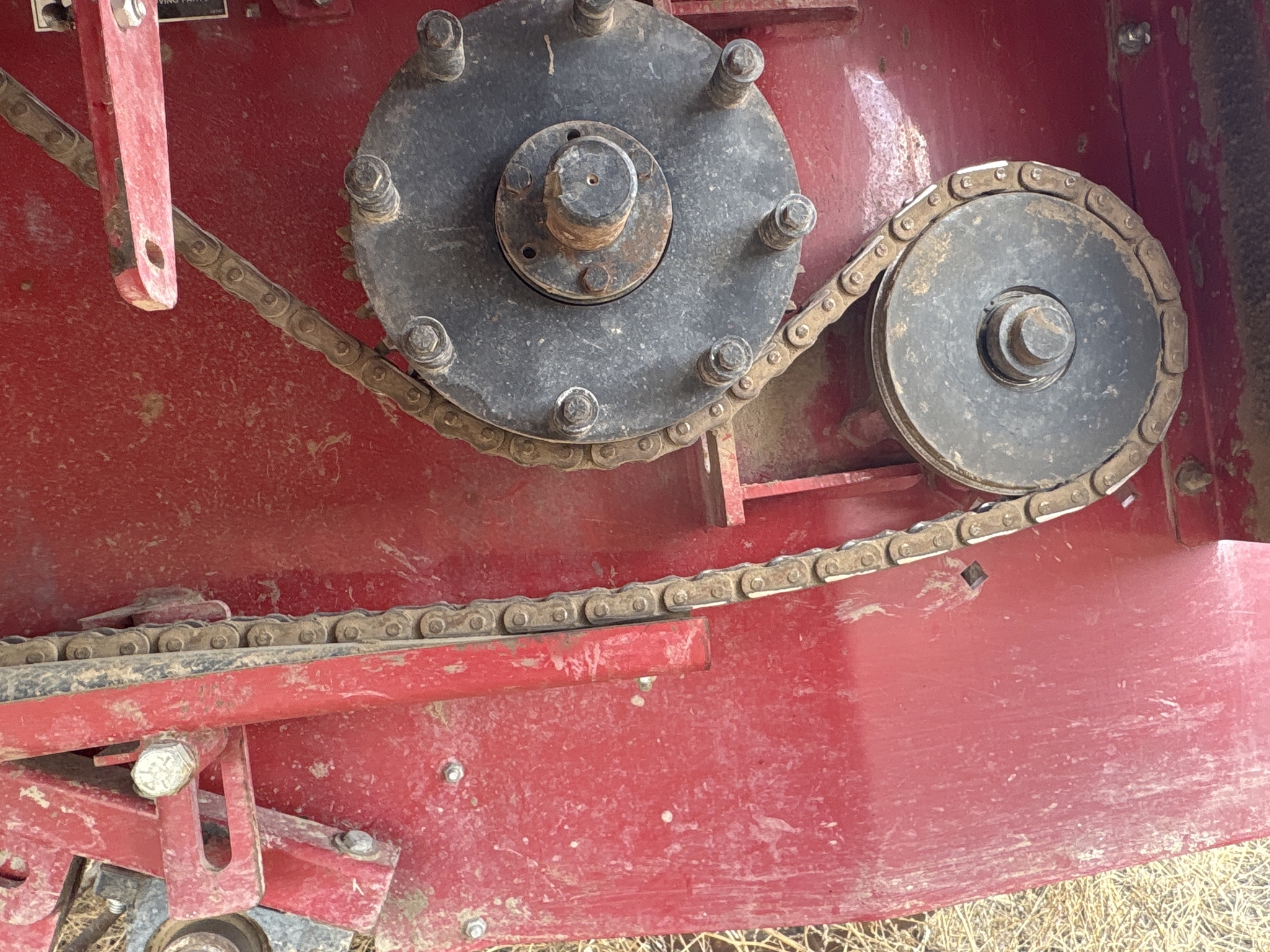 2010 Amity 2500 Beet Equipment