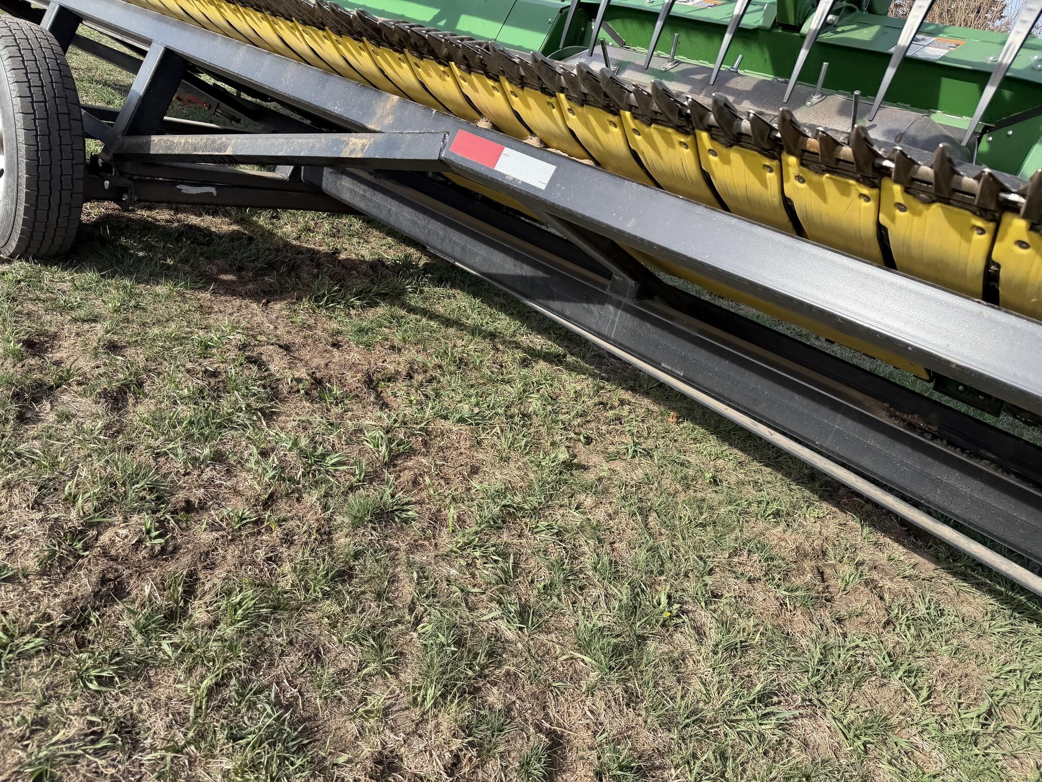 2022 John Deere RD40F Platform