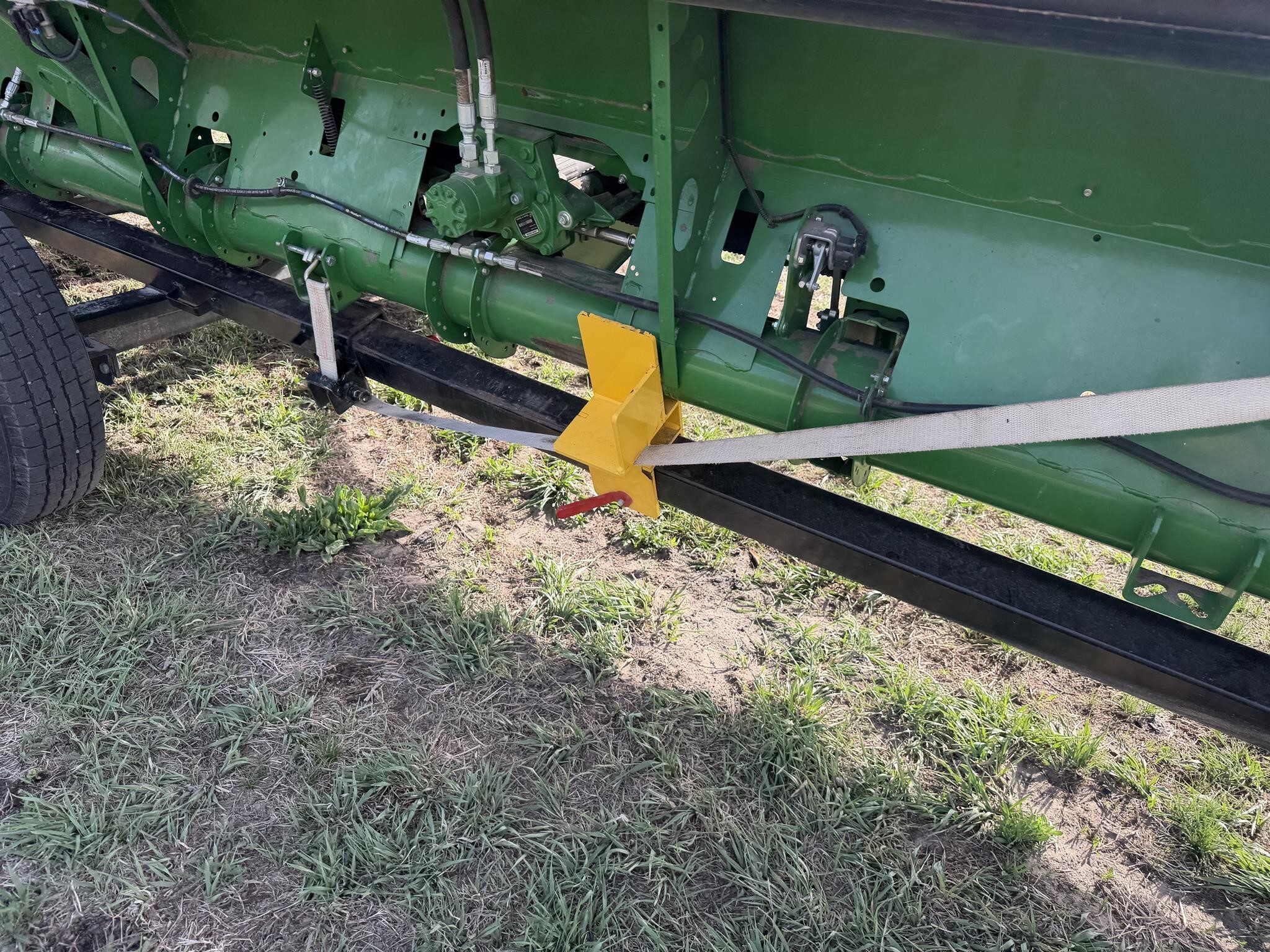 2022 John Deere RD40F Platform
