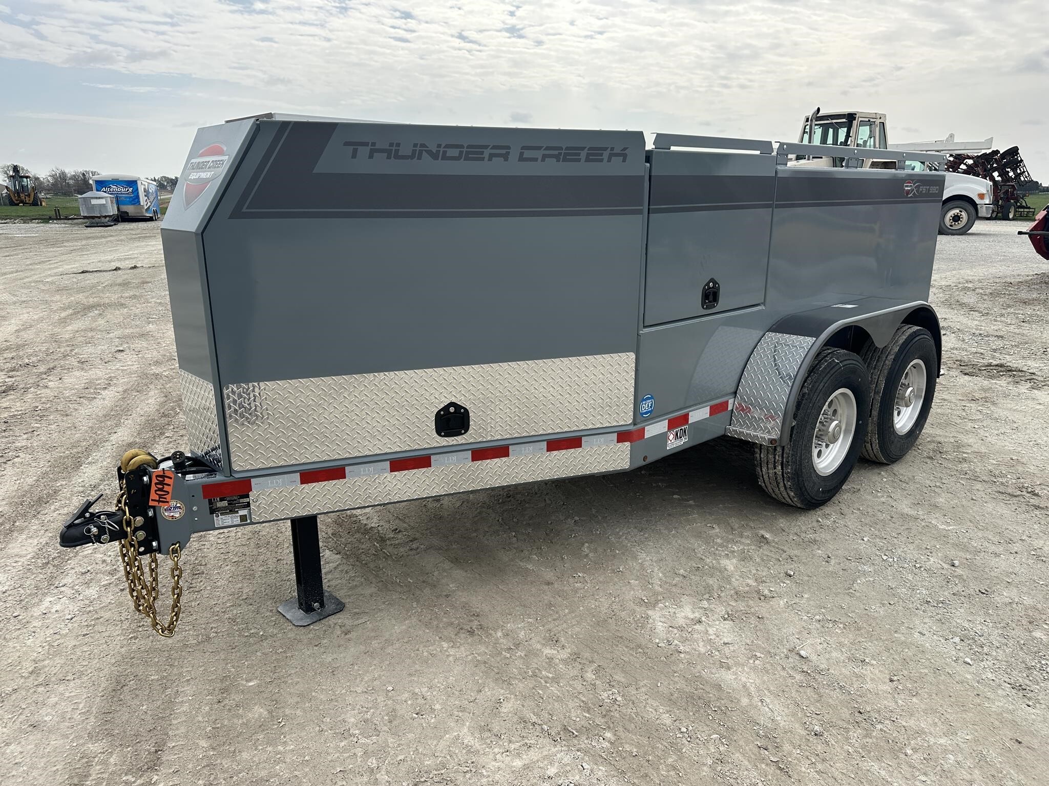 2026 Thunder Creek FST990 Fuel Trucks/Trailer