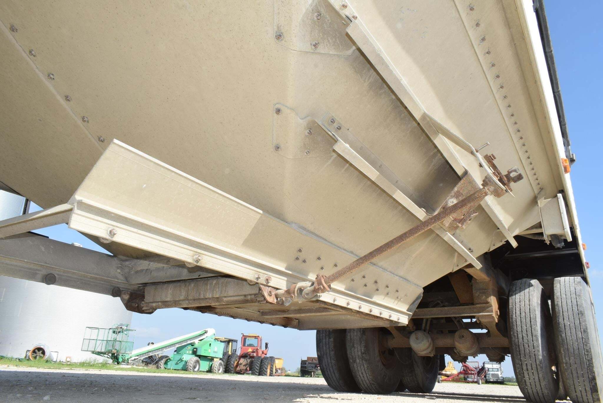 2008 Timpte Super Hopper Grain Trailer