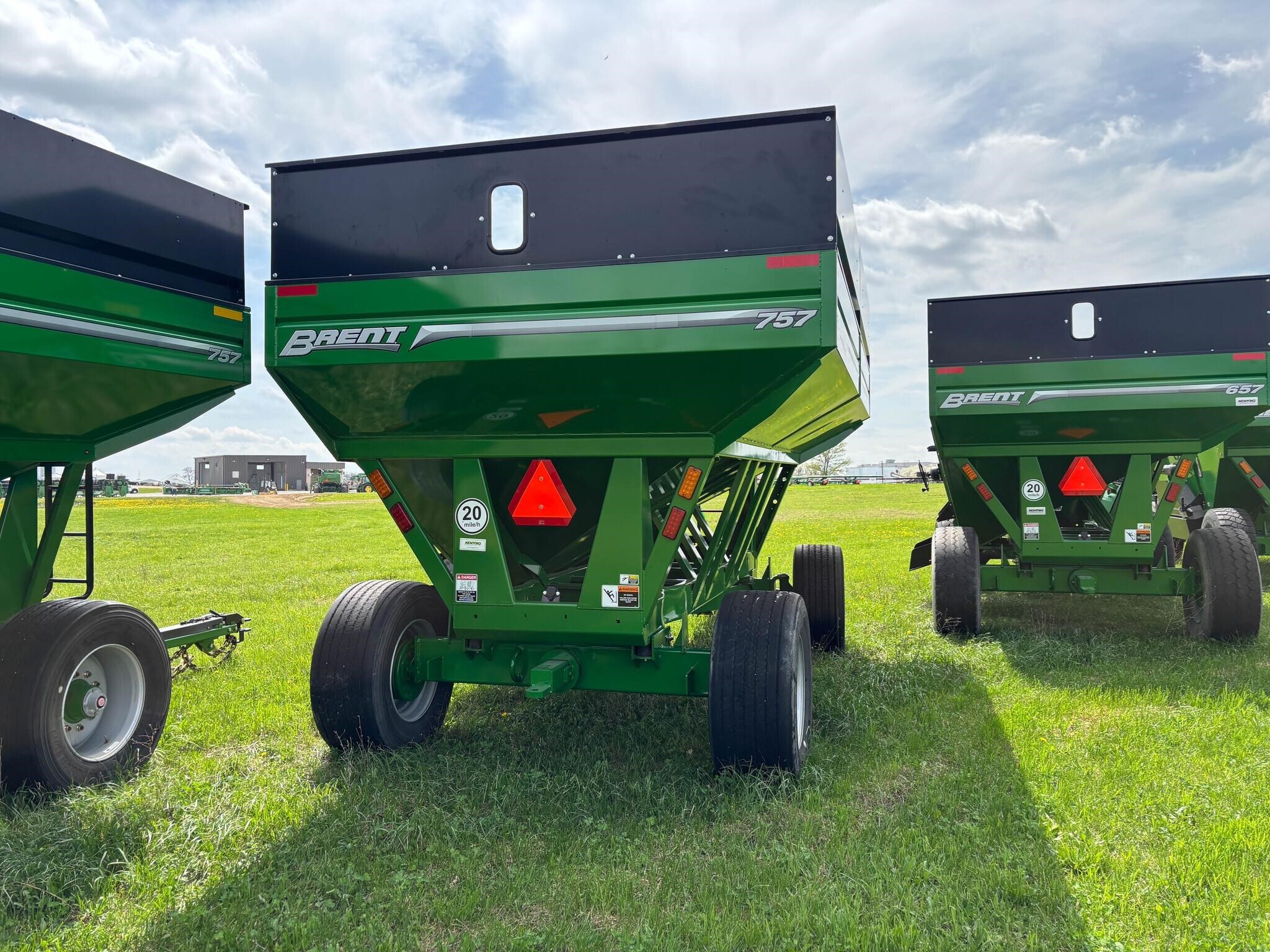  Brent 757 Gravity Wagon