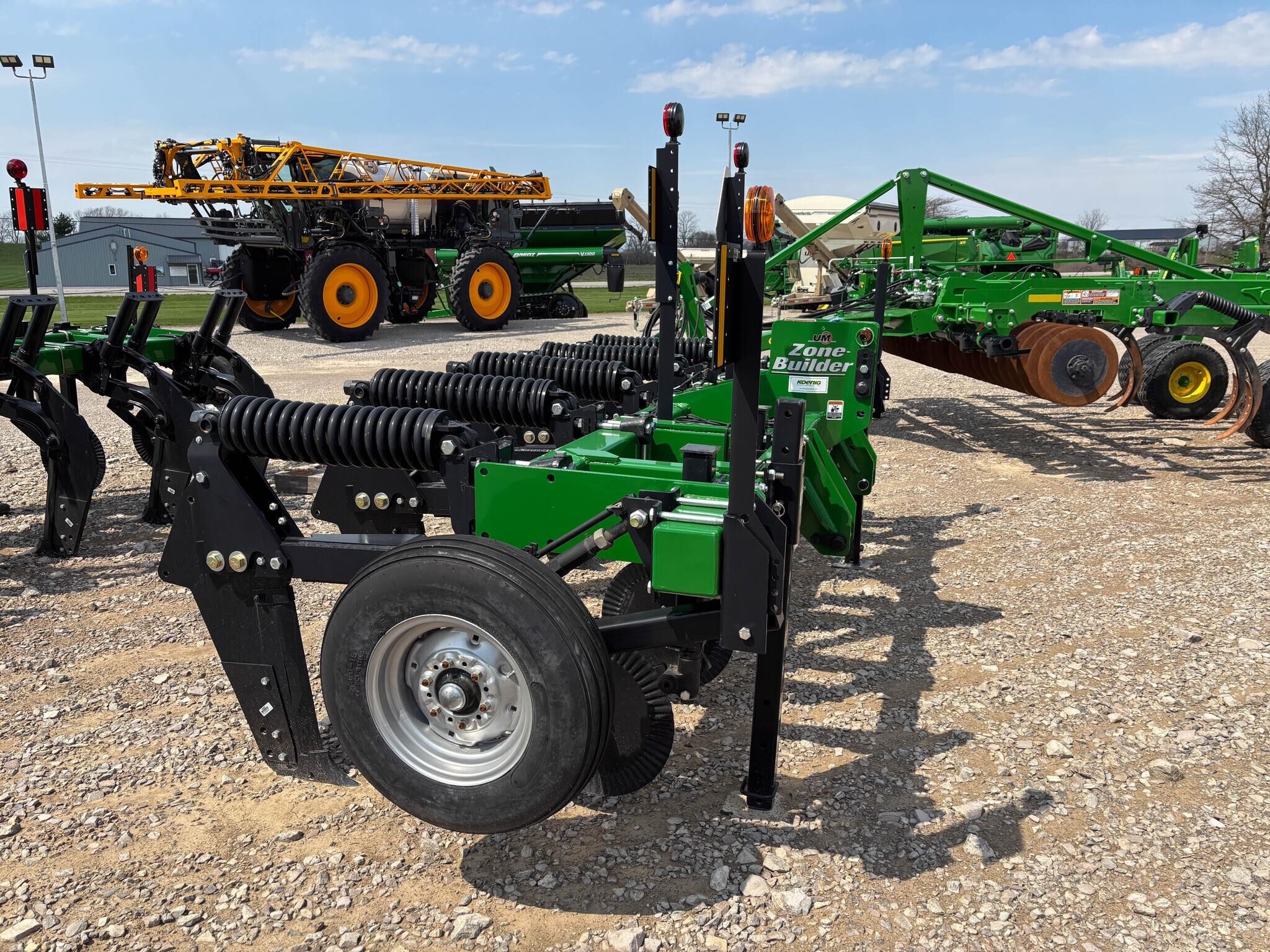  Unverferth Zonebuilder 122 Strip-Till