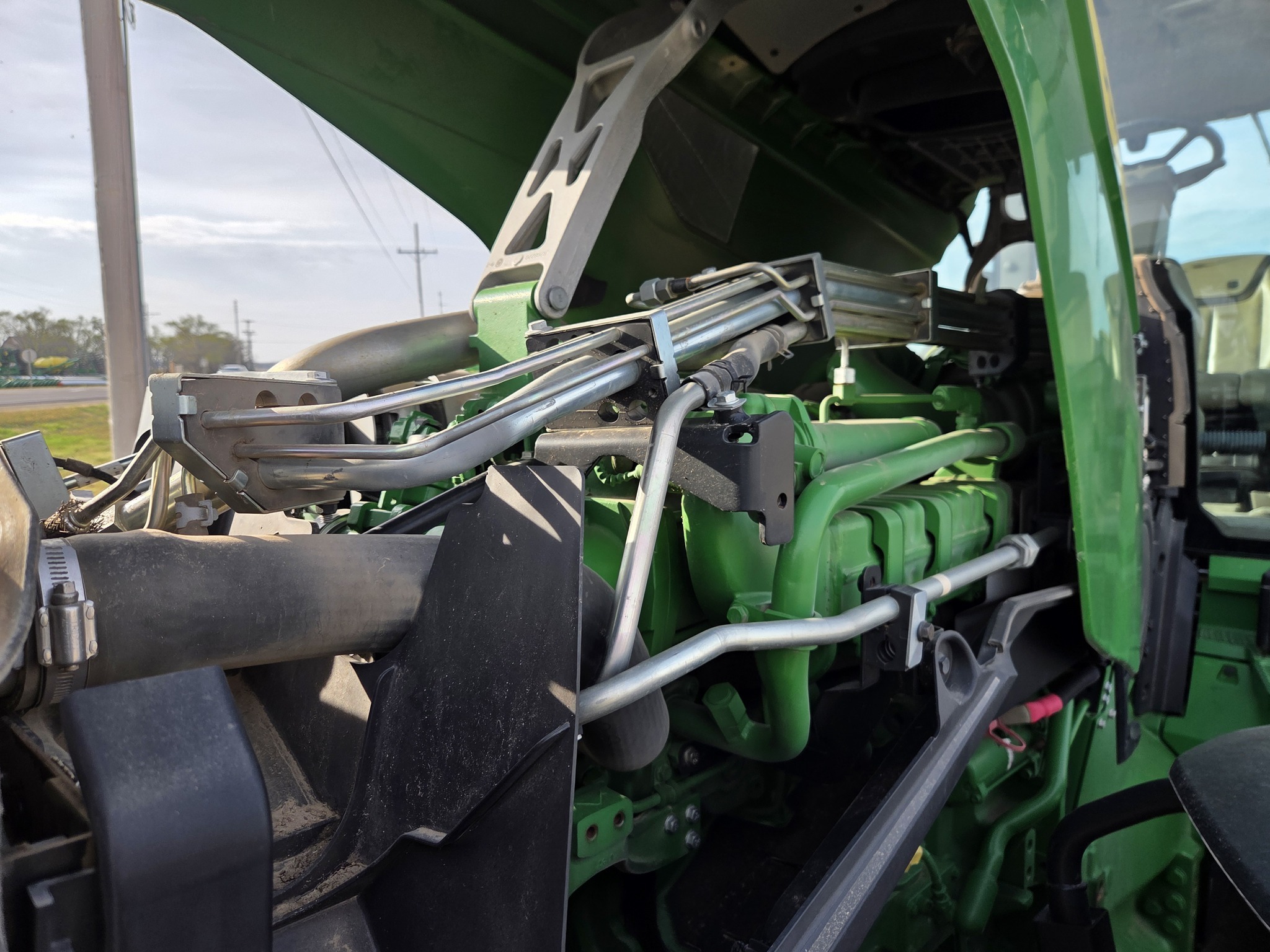 2022 John Deere 8R 410 Tractor