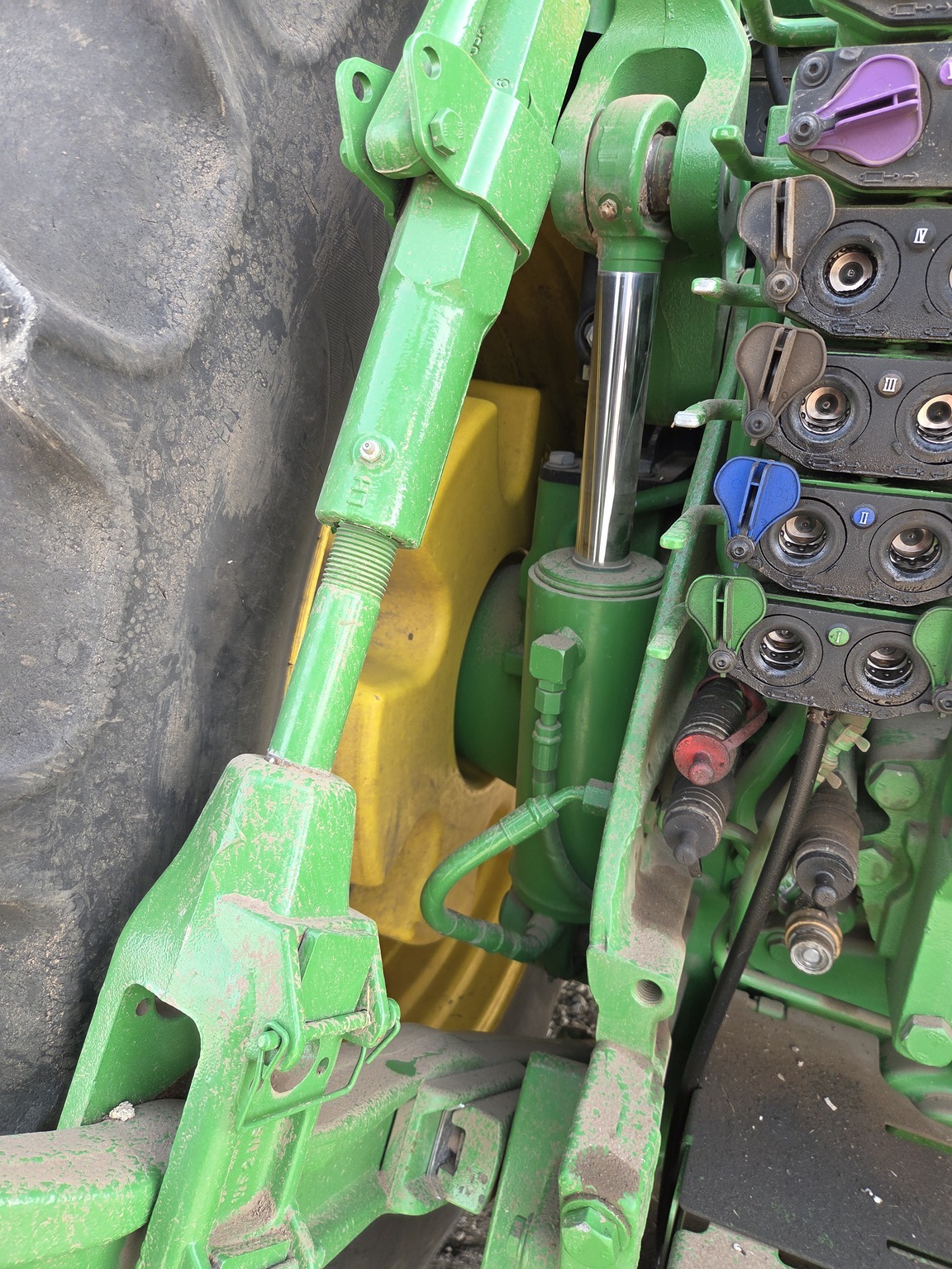 2022 John Deere 8R 410 Tractor