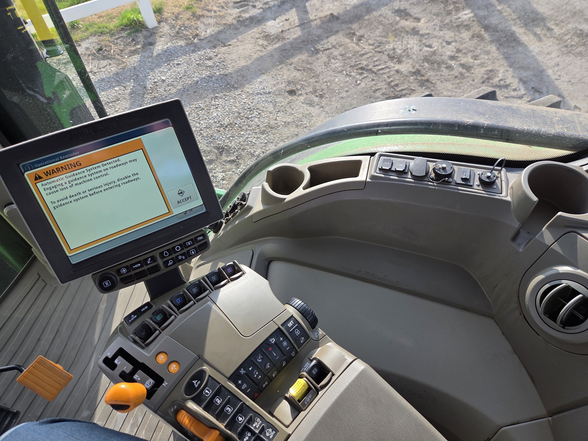 2022 John Deere 8R 410 Tractor